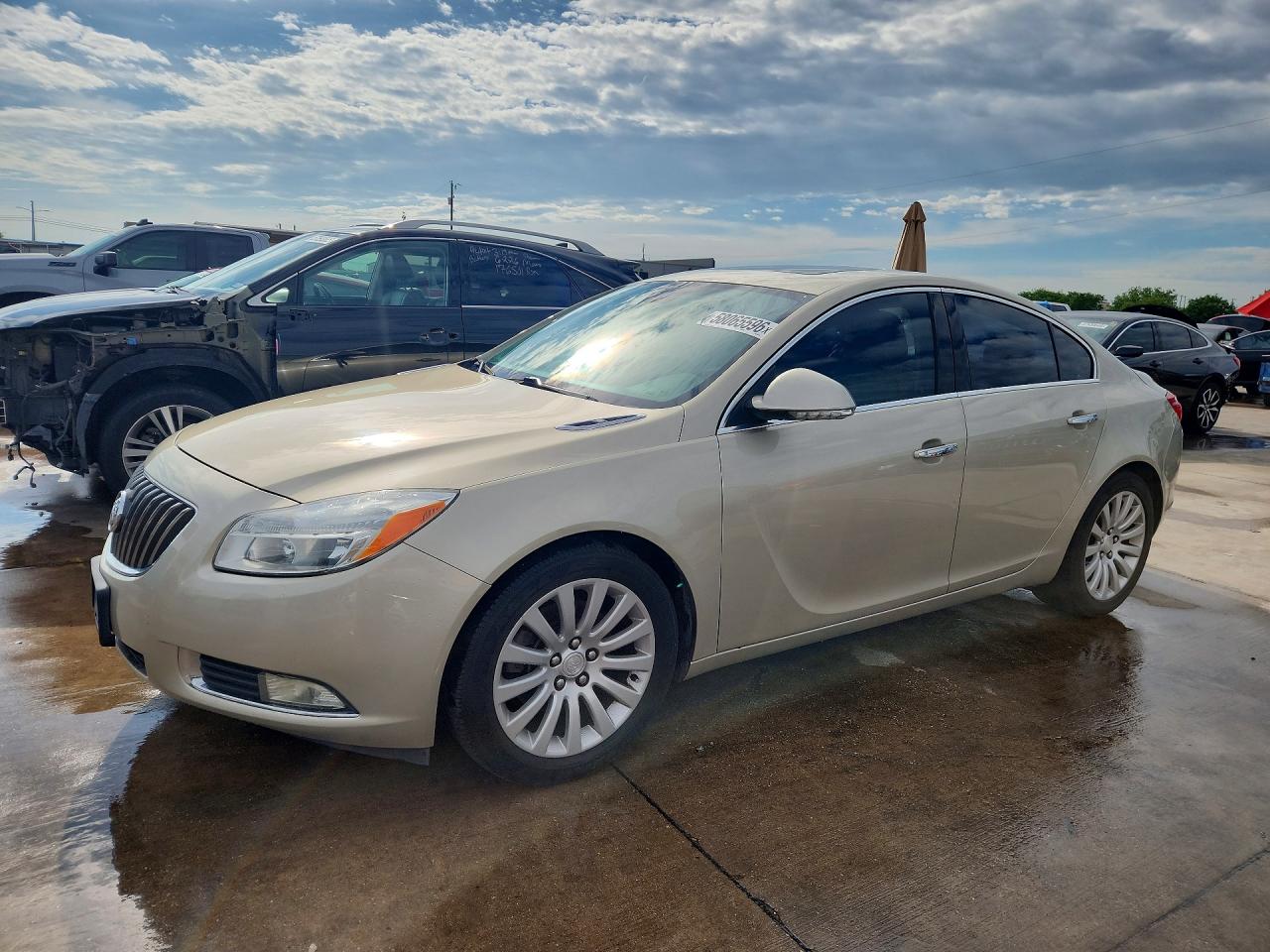 2013 Buick Regal Premium Beige vin: 2G4GS5EV6D9250442