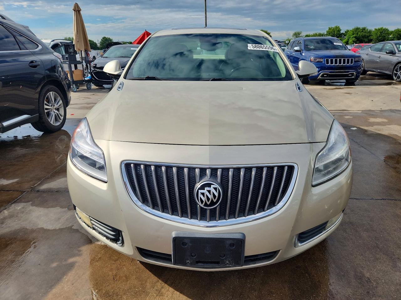 2013 Buick Regal Premium Beige vin: 2G4GS5EV6D9250442