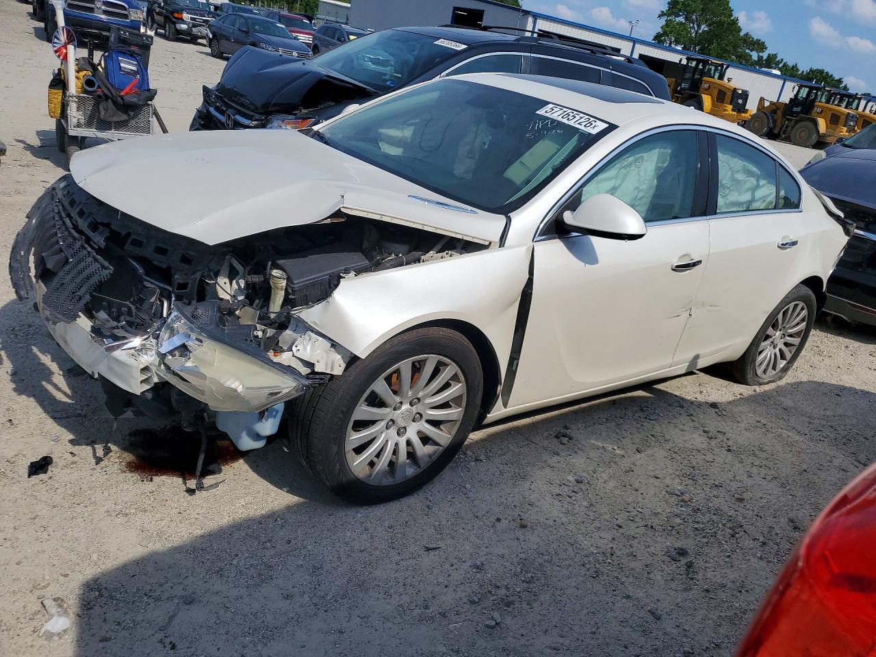 2013 Buick Regal Premium White vin: 2G4GS5EV7D9167568