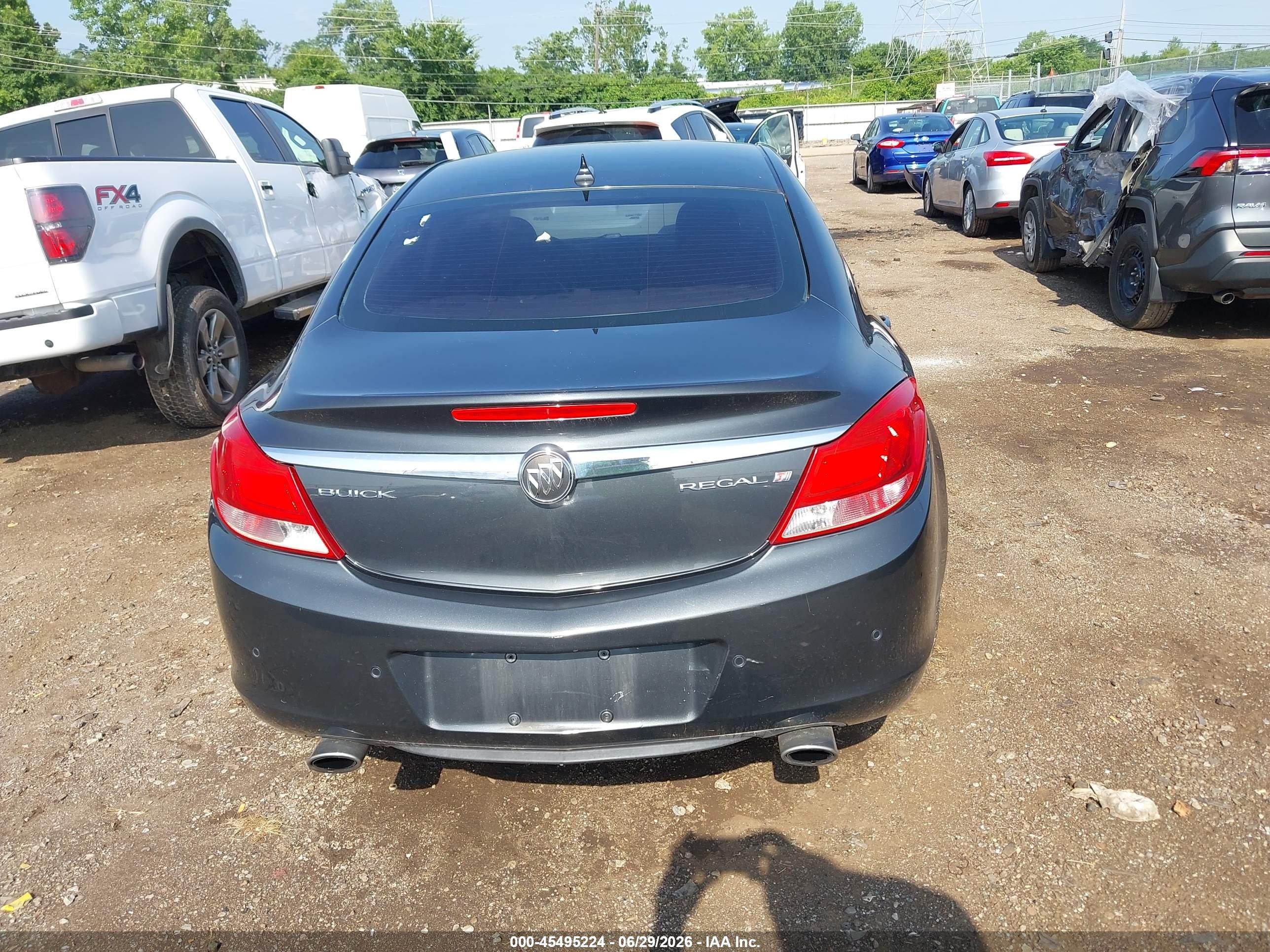 2013 Buick Regal Turbo - Premium 1 Gray vin: 2G4GS5EV7D9194964