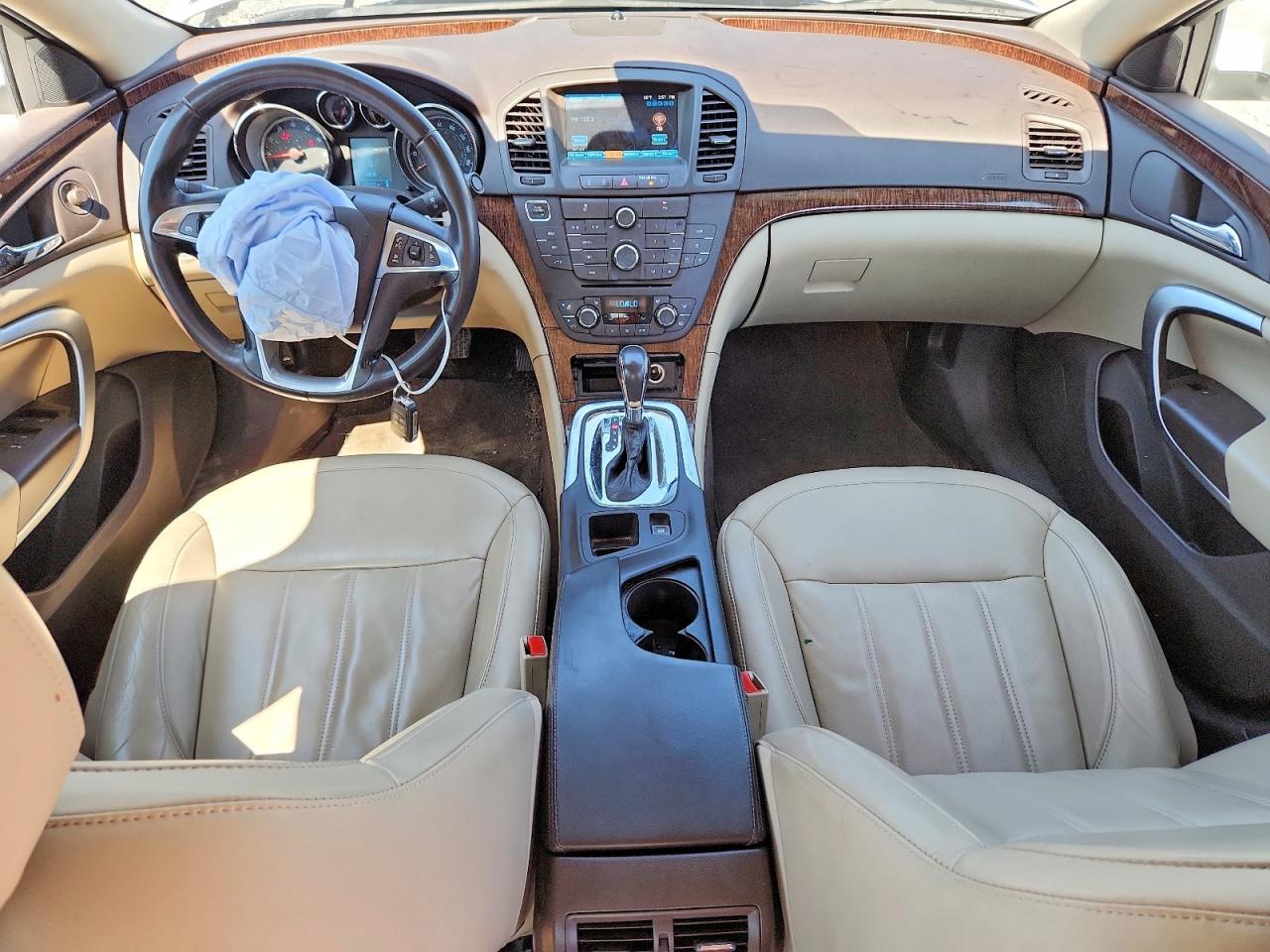 2012 Buick Regal Premium White vin: 2G4GS5EV8C9214928