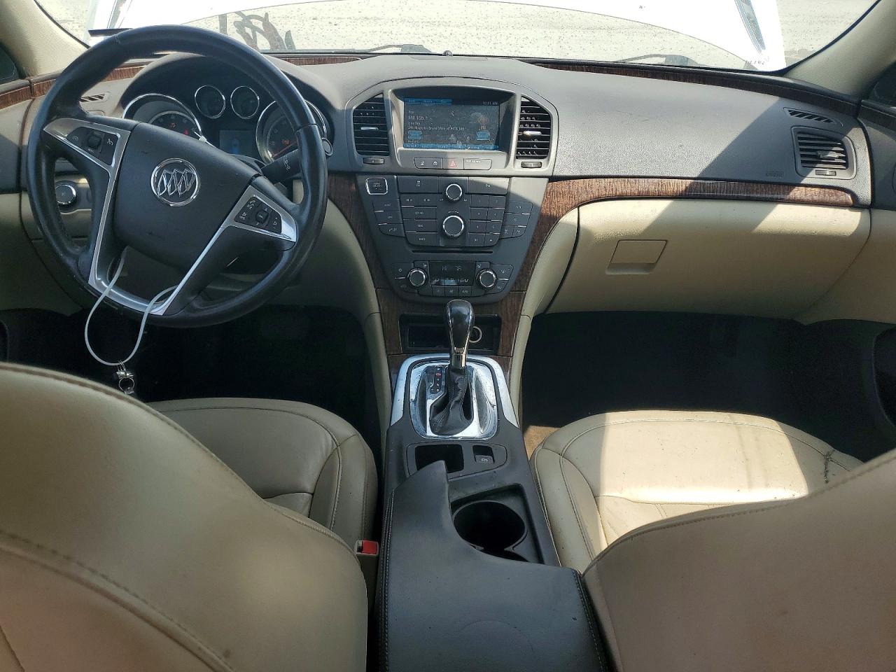 2012 Buick Regal Premium Белый vin: 2G4GS5EV9C9213707