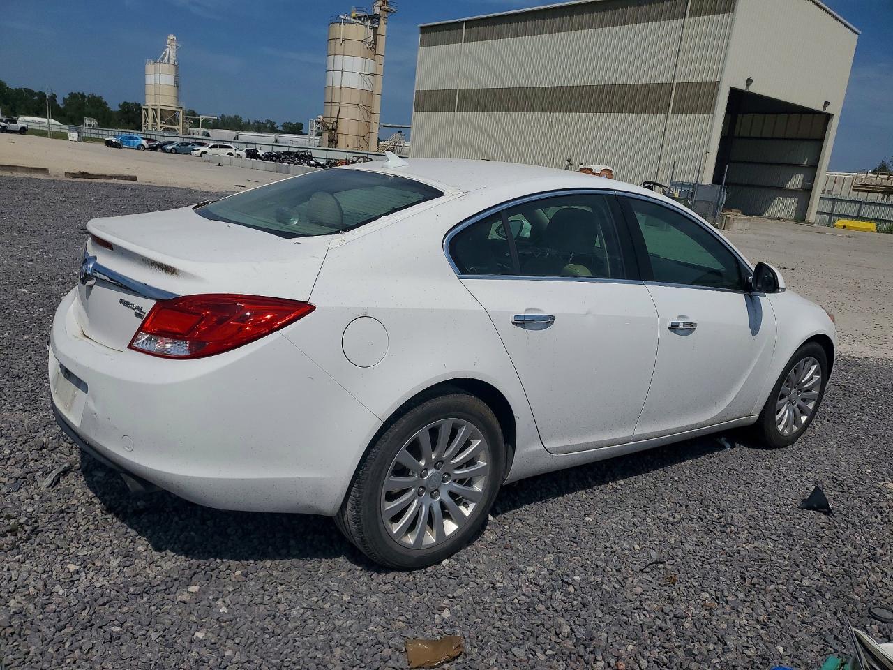 2012 Buick Regal Premium Белый vin: 2G4GS5EV9C9213707