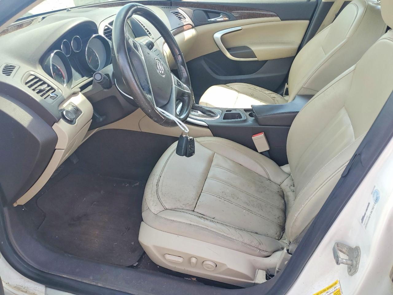 2012 Buick Regal Premium Белый vin: 2G4GS5EV9C9213707