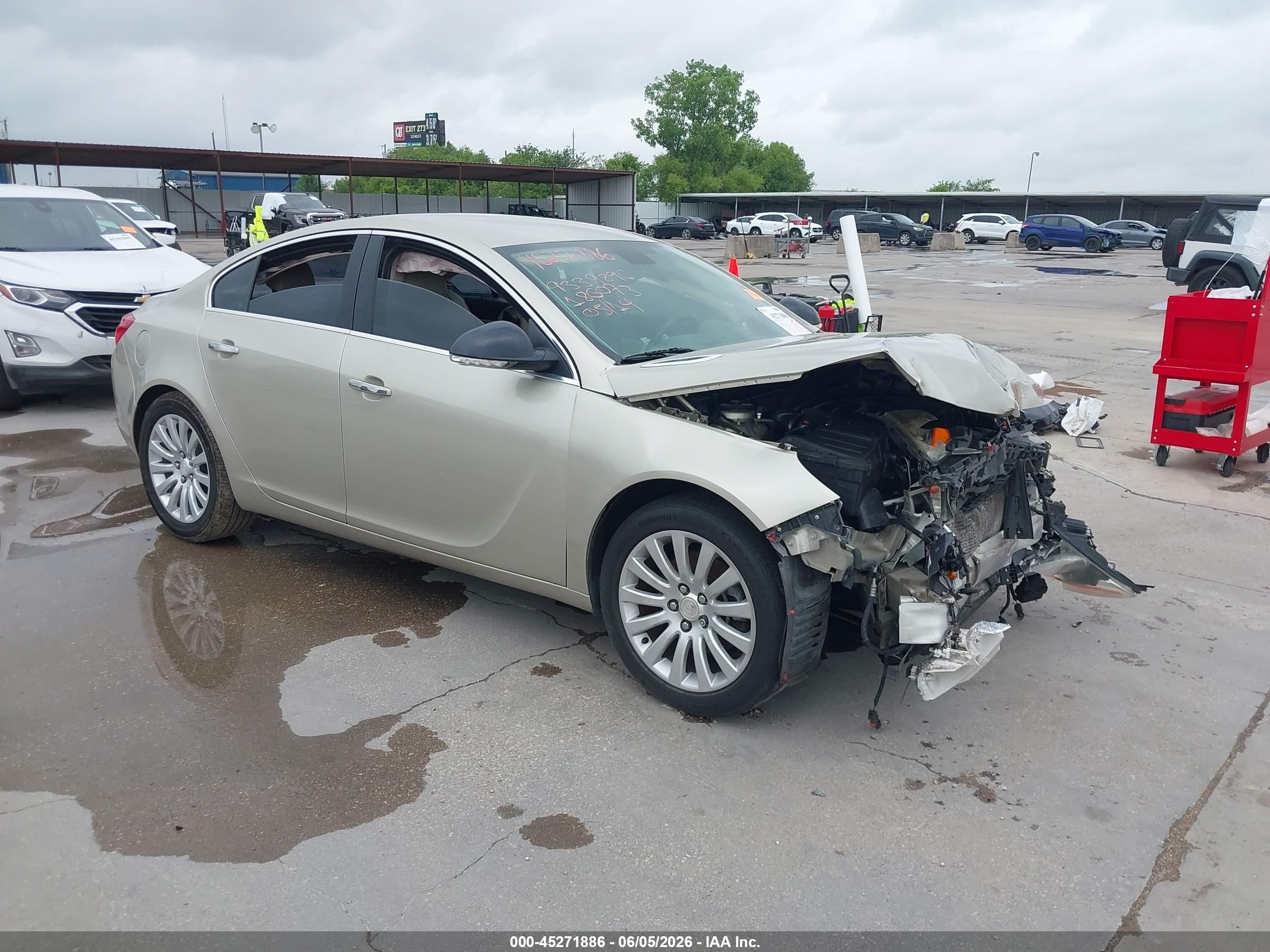 2013 Buick Regal Turbo - Premium 1 Beige vin: 2G4GS5EV9D9186073