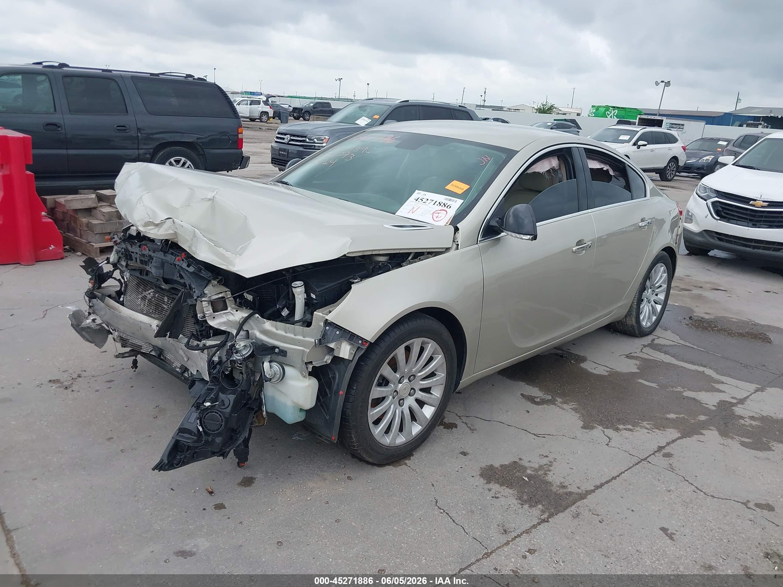 2013 Buick Regal Turbo - Premium 1 Beige vin: 2G4GS5EV9D9186073
