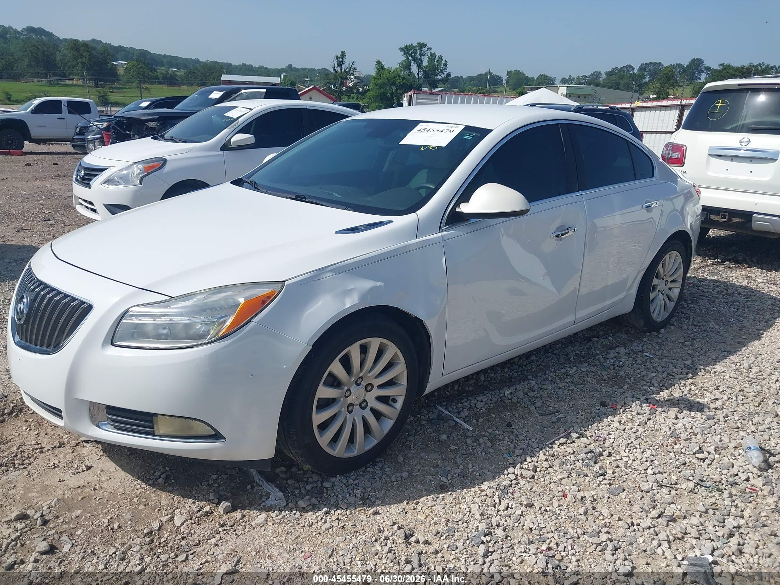 2013 Buick Regal Turbo - Premium 1 White vin: 2G4GS5EVXD9125024