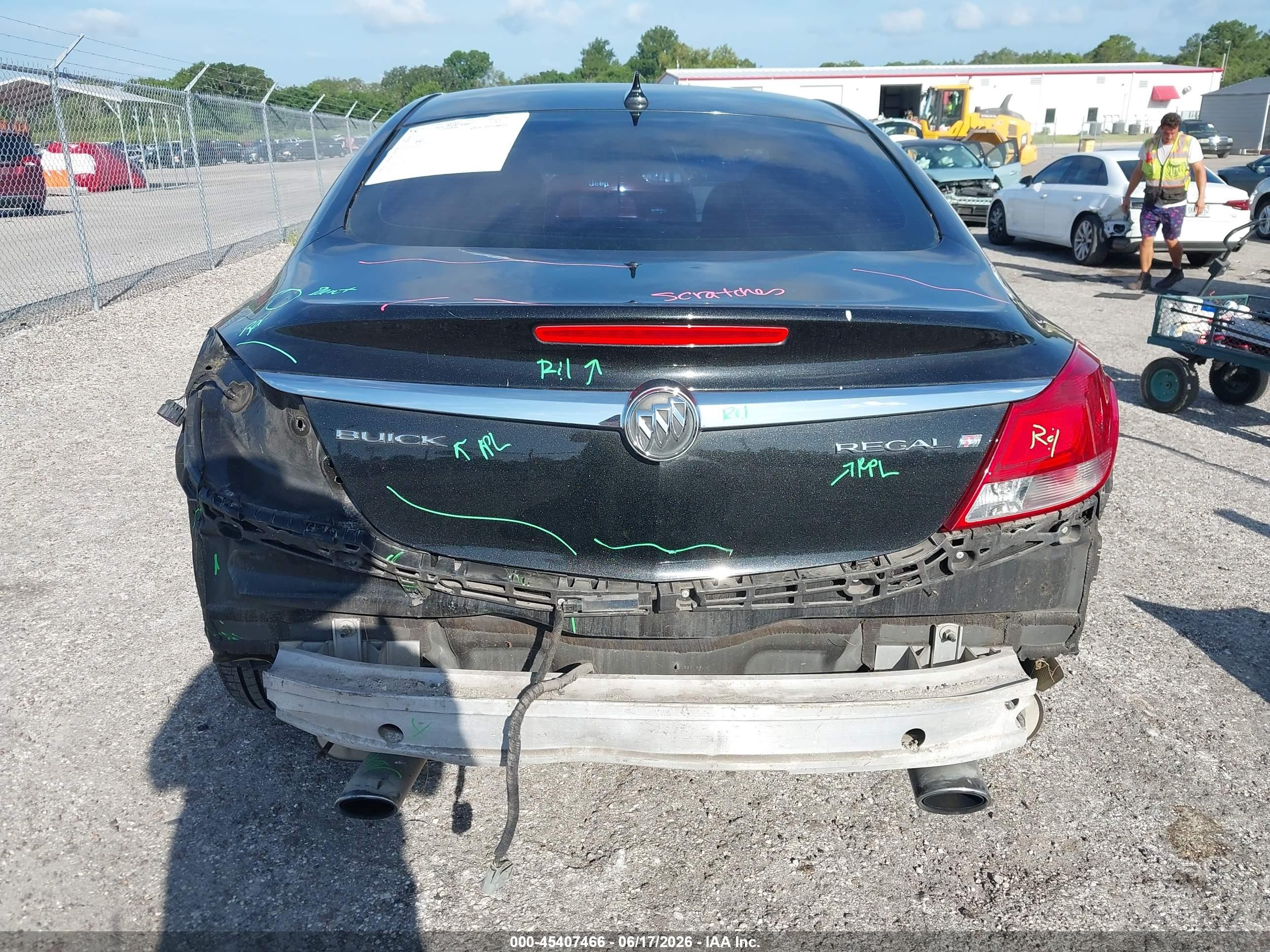 2013 Buick Regal Turbo - Premium 1 Black vin: 2G4GS5EVXD9240058