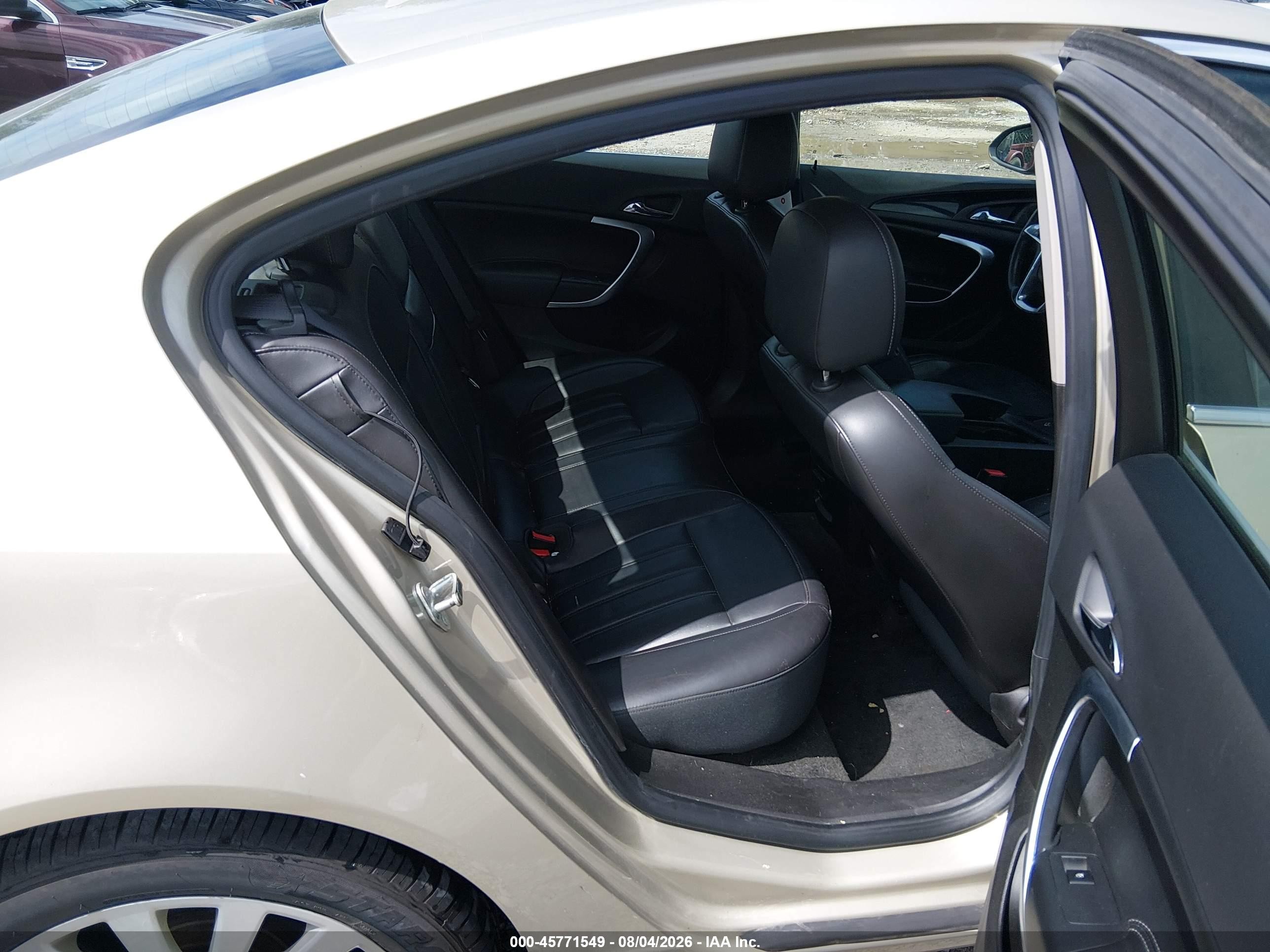 2013 Buick Regal Turbo - Premium 1 Tan vin: 2G4GS5EVXD9247995
