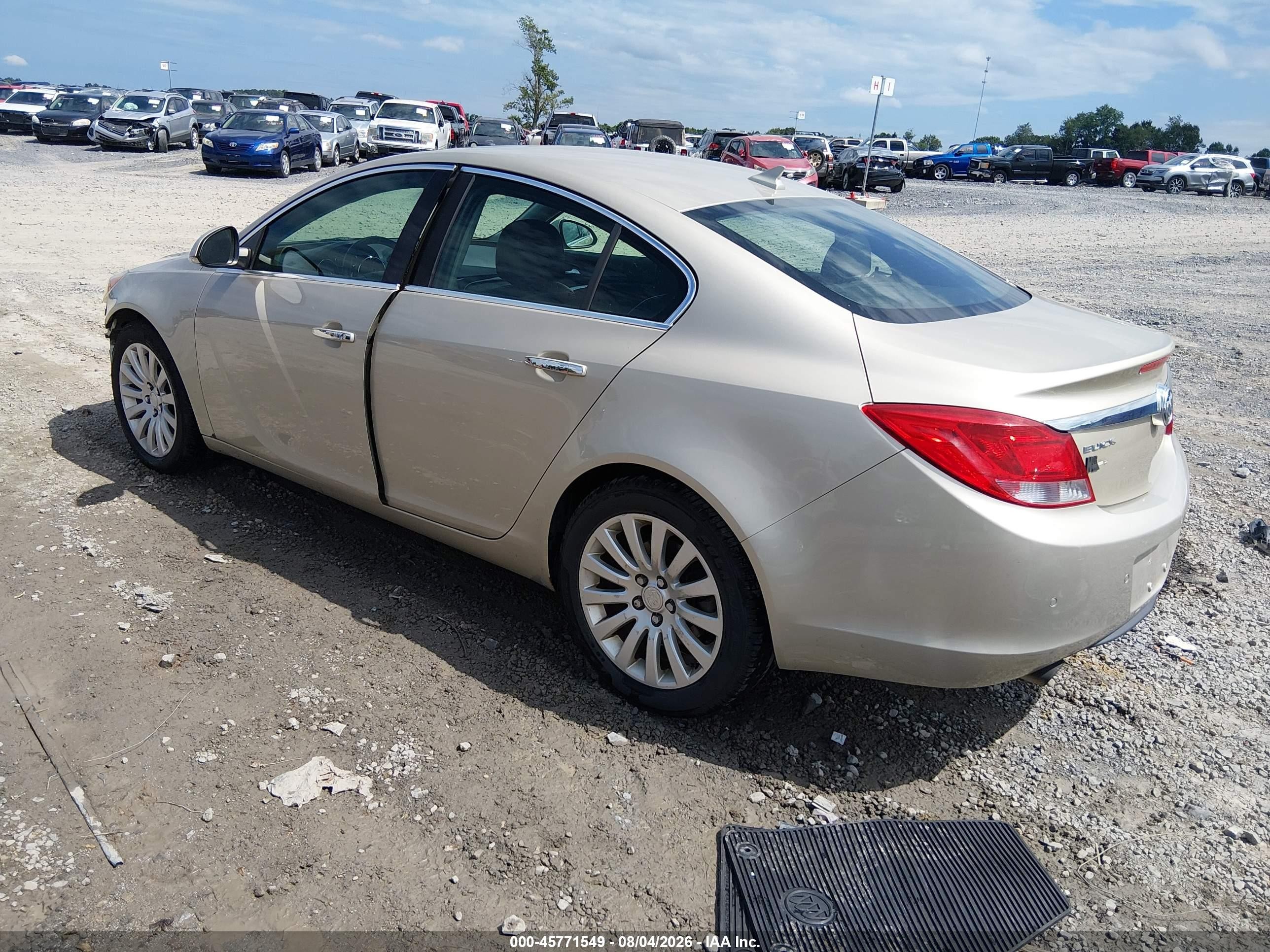 2013 Buick Regal Turbo - Premium 1 Tan vin: 2G4GS5EVXD9247995