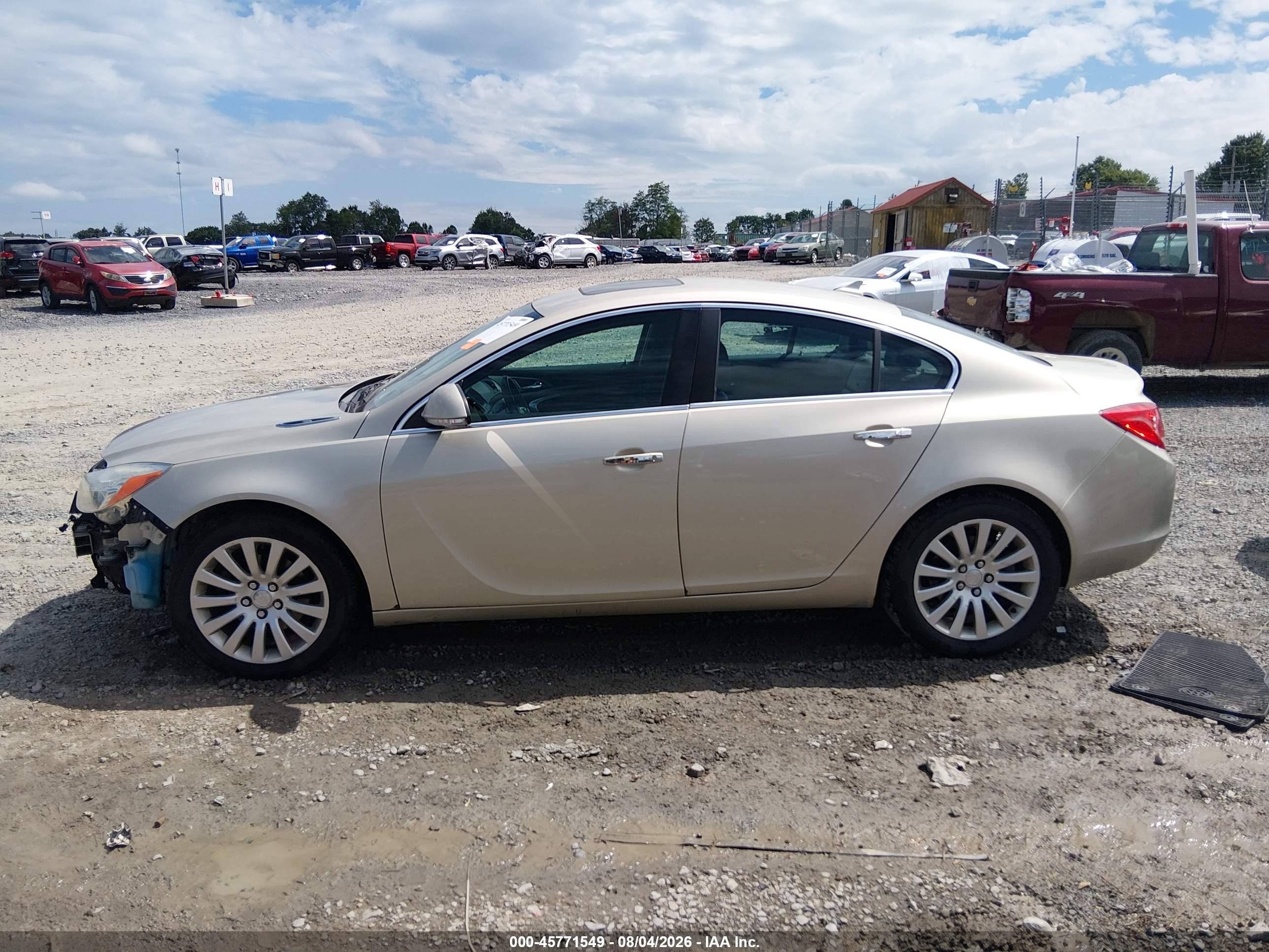 2013 Buick Regal Turbo - Premium 1 Tan vin: 2G4GS5EVXD9247995