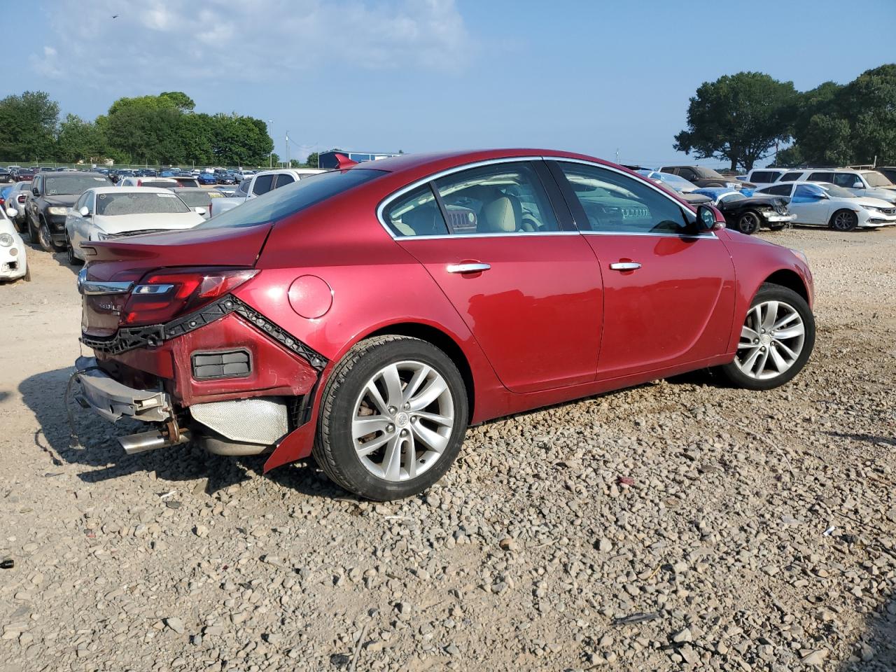 2014 Buic Regal Prem Red vin: 2G4GS5GX5E9178116