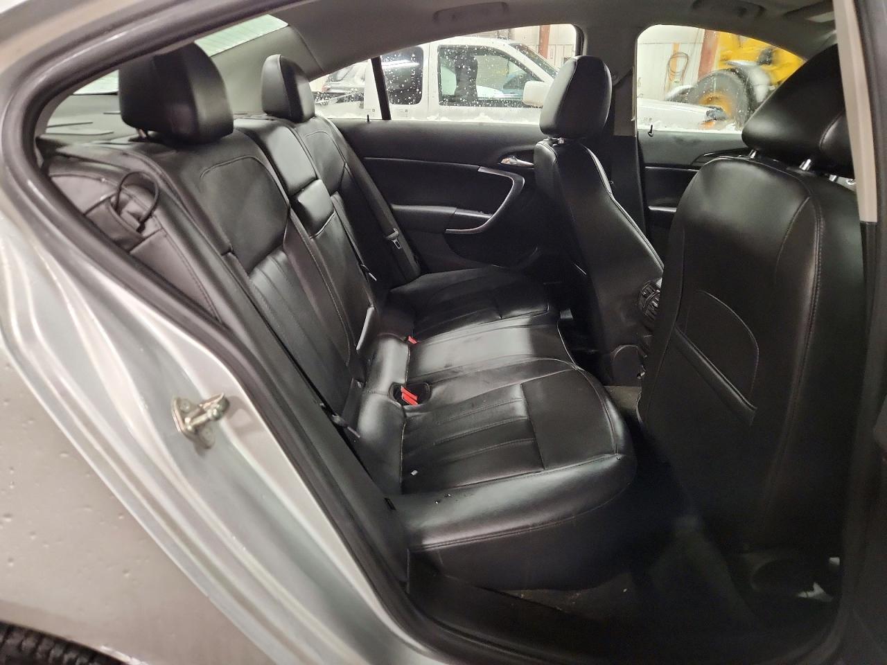 2011 Buick Regal Cxl Silver vin: 2G4GT5GCXB9187500