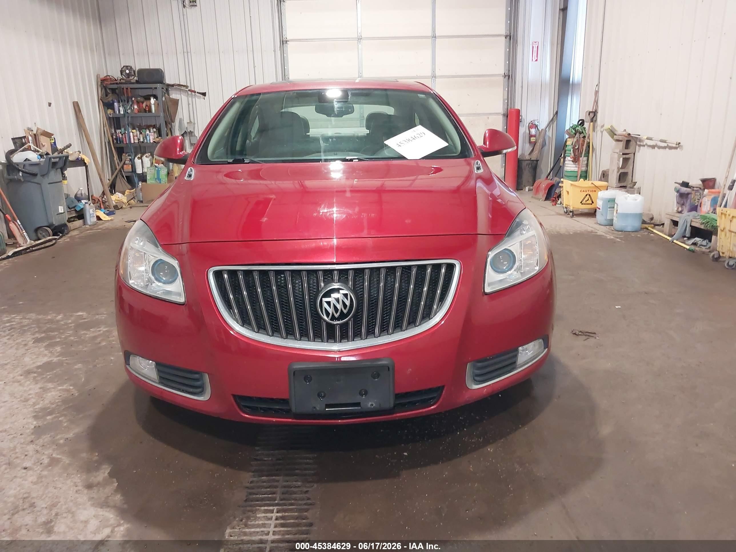 2013 Buick Regal Turbo - Premium 2 Red vin: 2G4GT5GV1D9249600