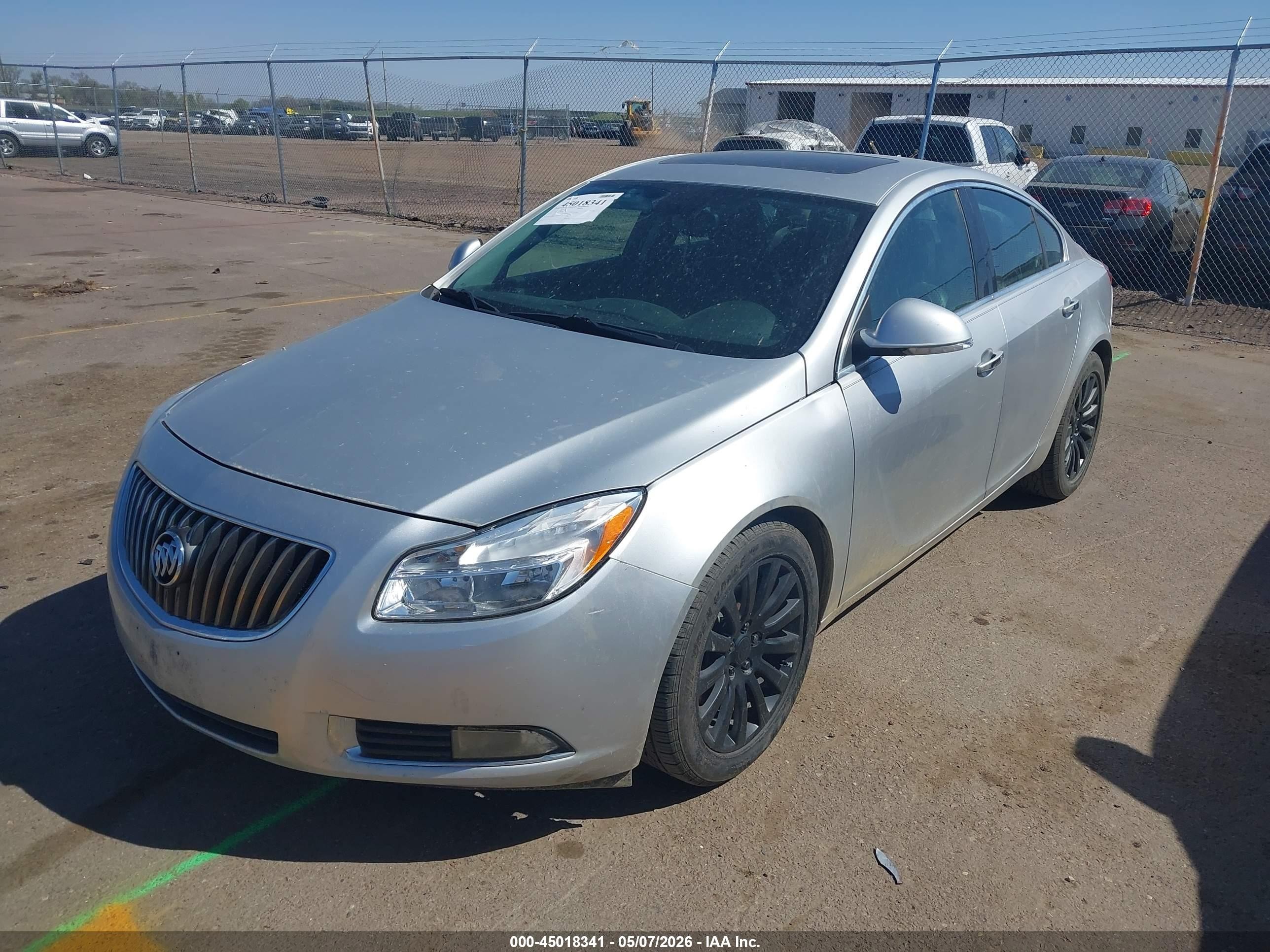 2012 Buick Regal Turbo - Premium 2 Серебряный vin: 2G4GT5GV6C9154593