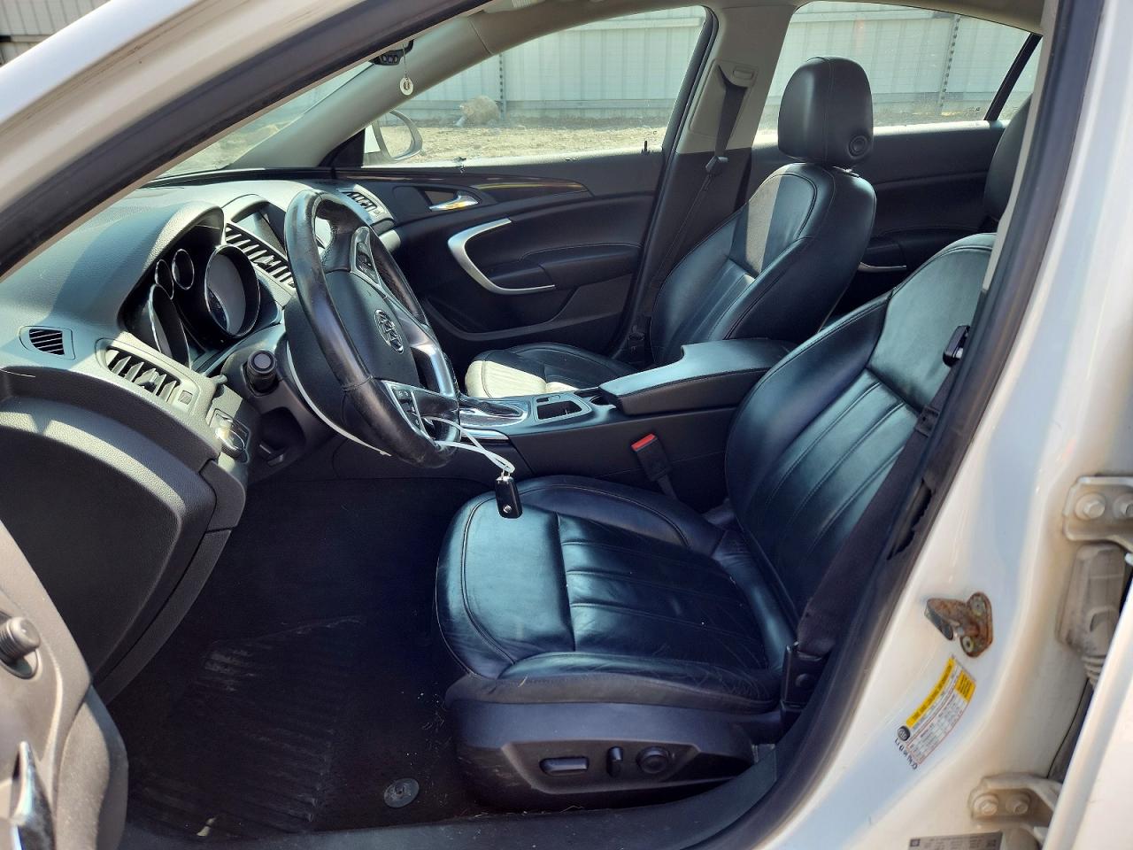 2013 Buick Regal Premium Белый vin: 2G4GT5GV8D9202287