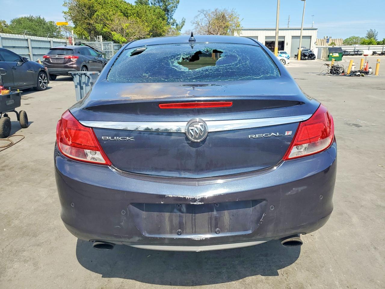 2013 Buick Regal Premium Blue vin: 2G4GT5GV9D9163581