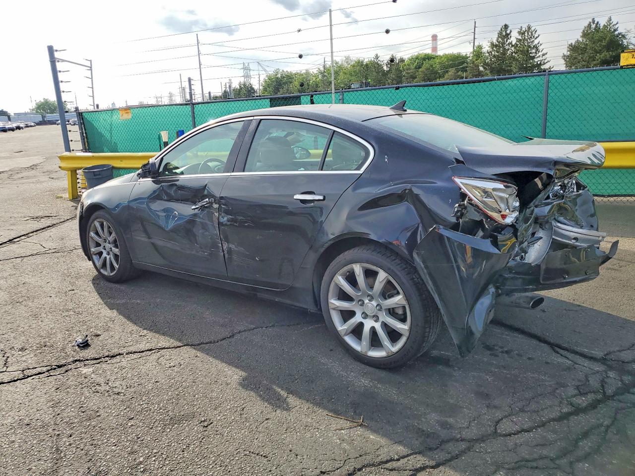 2013 Buick Regal Premium Black vin: 2G4GU5GV6D9128400