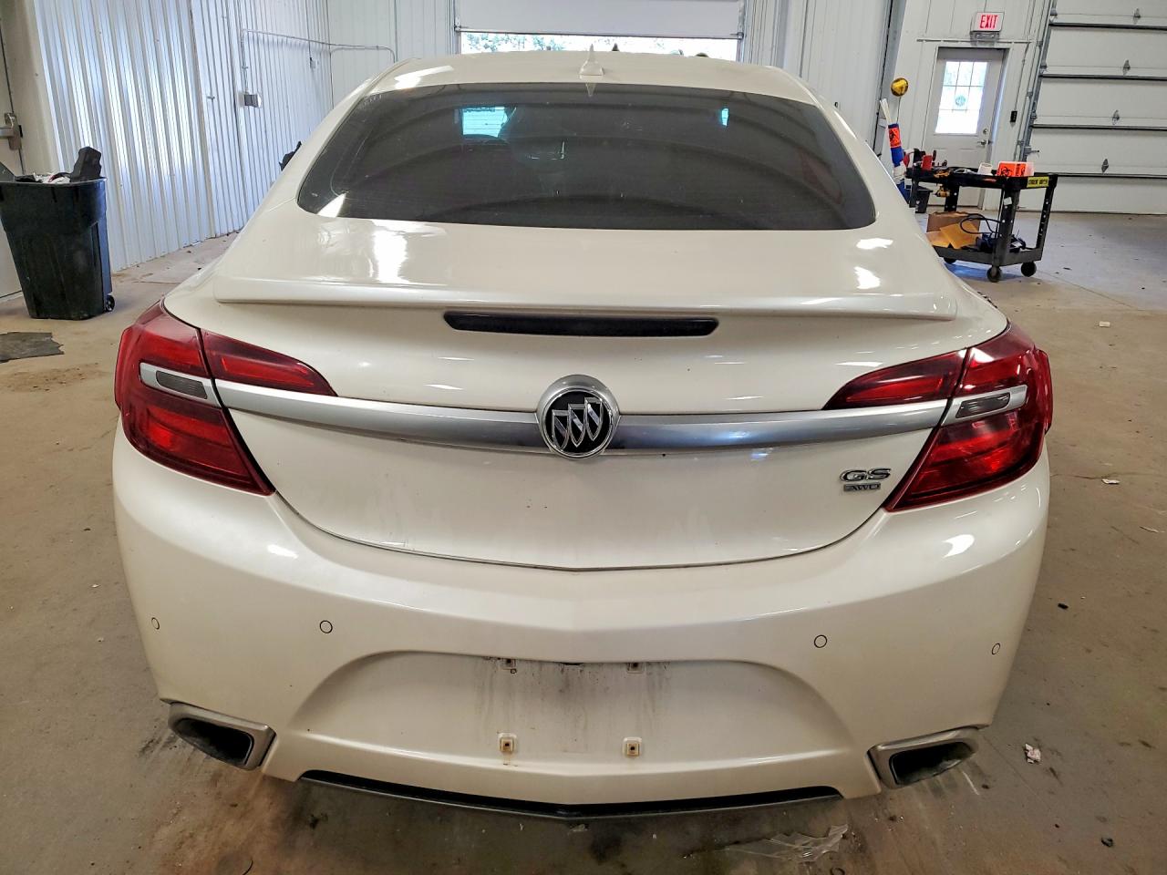 2014 Buick Regal Gs Cream vin: 2G4GU5GX2E9208408