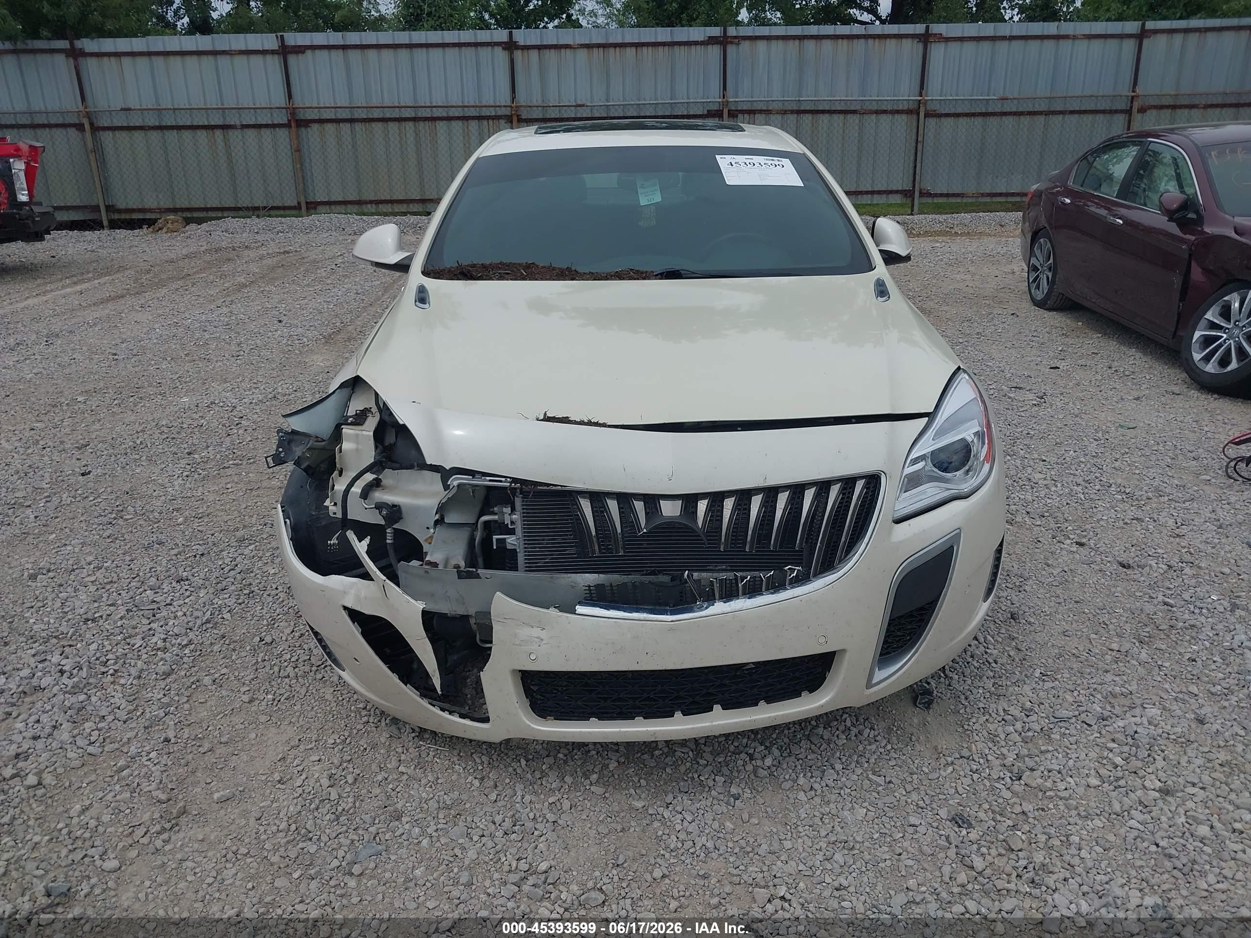 2014 Buick Regal Gs White vin: 2G4GU5GXXE9302830