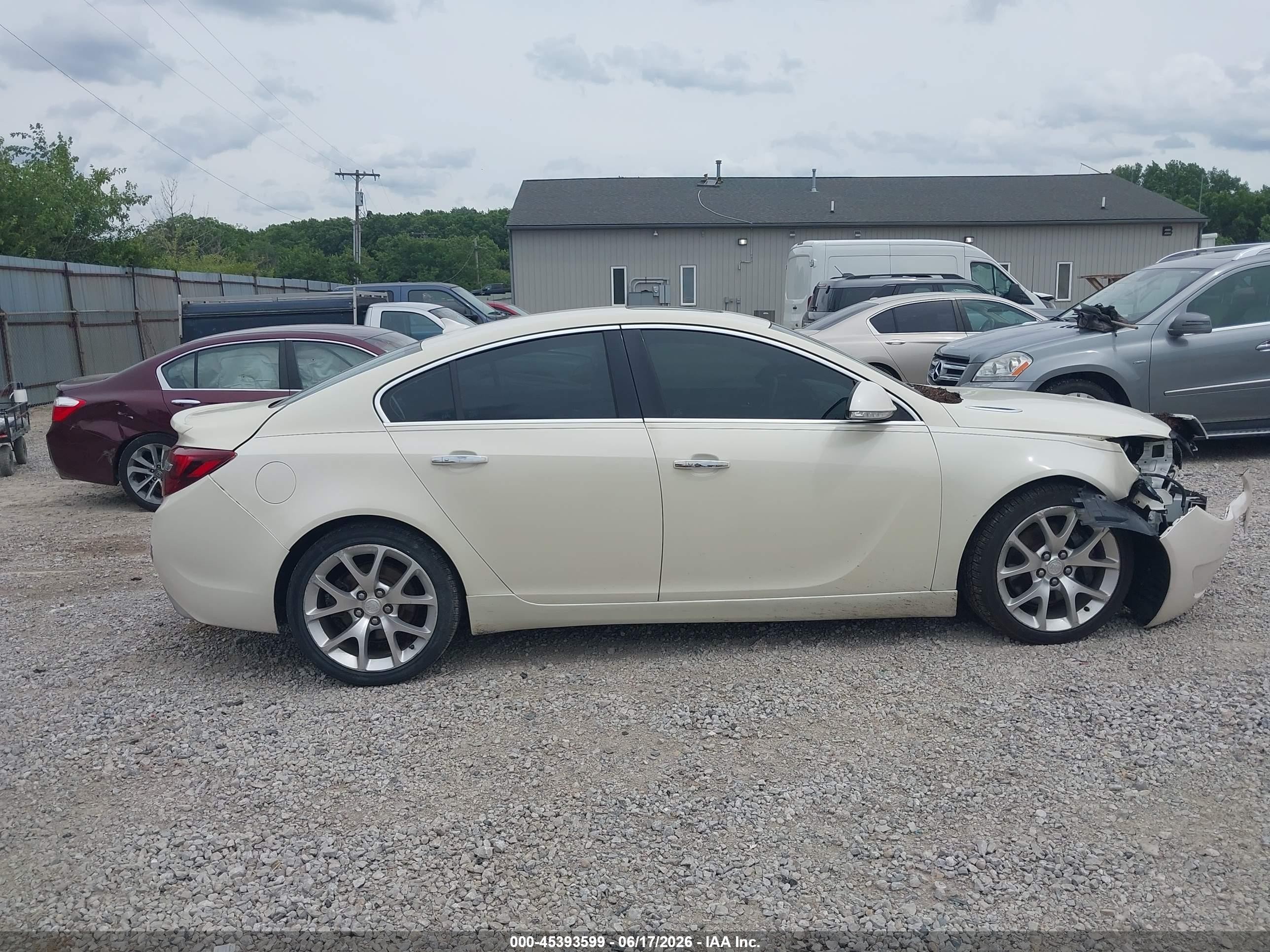 2014 Buick Regal Gs White vin: 2G4GU5GXXE9302830