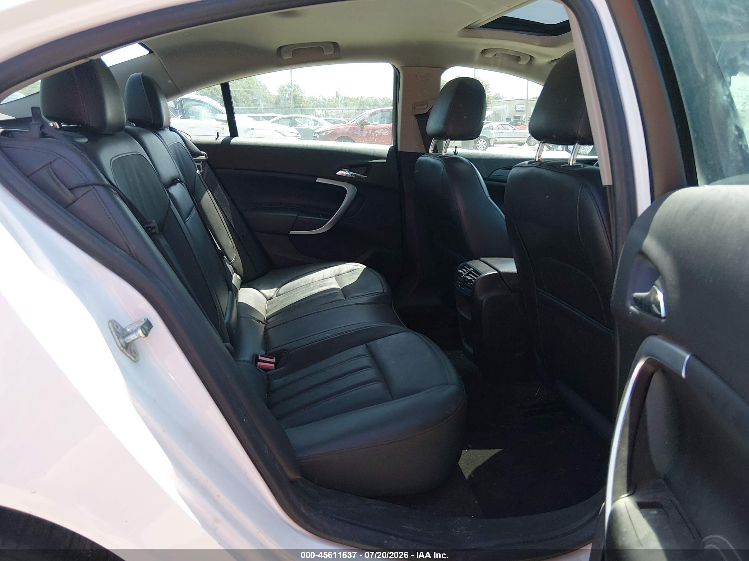 2014 Buick Regal 1fl White vin: 2G4GV5EK4E9314783