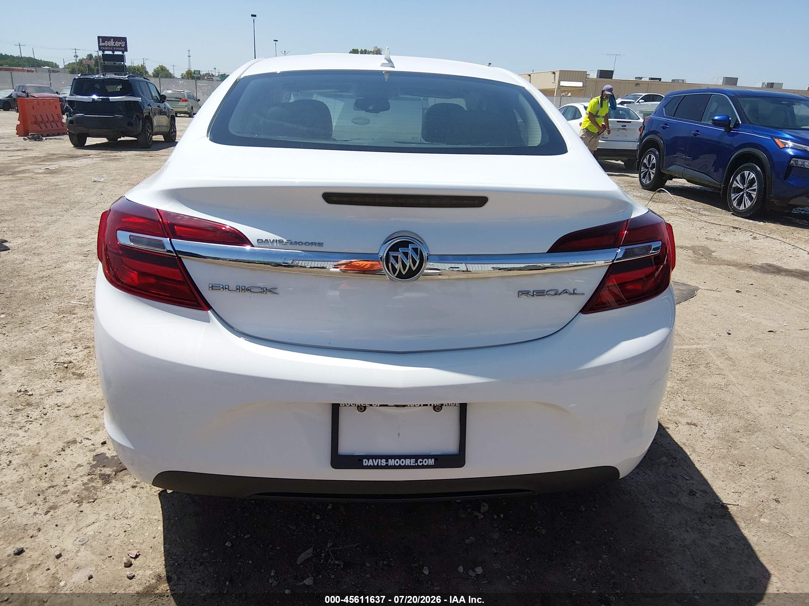 2014 Buick Regal 1fl White vin: 2G4GV5EK4E9314783