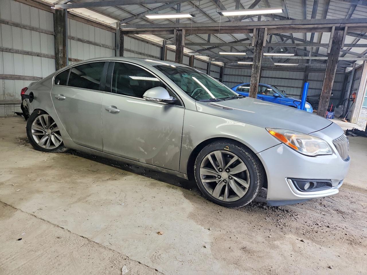 2015 Buick Regal Silver vin: 2G4GV5EK7F9198805