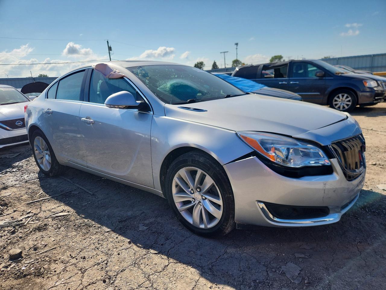 2015 Buick Regal Silver vin: 2G4GV5EK8F9196836