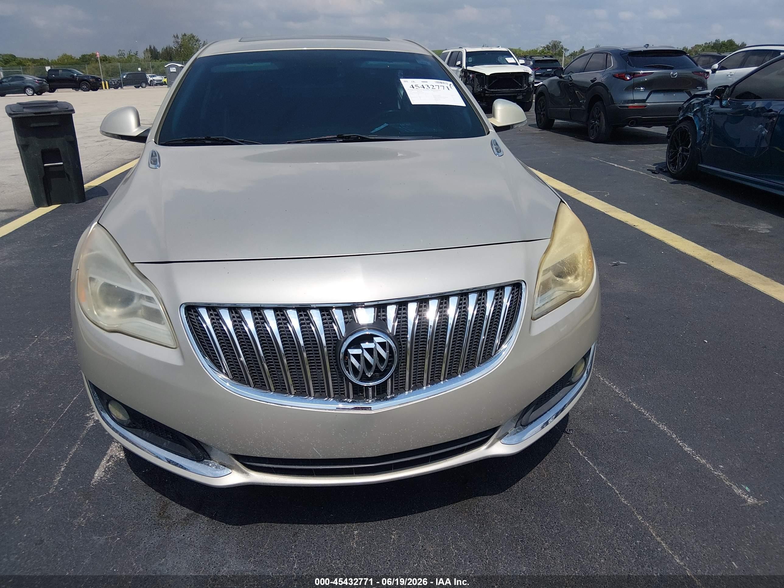 2015 Buick Regal 1fl Gray vin: 2G4GV5EK8F9200285