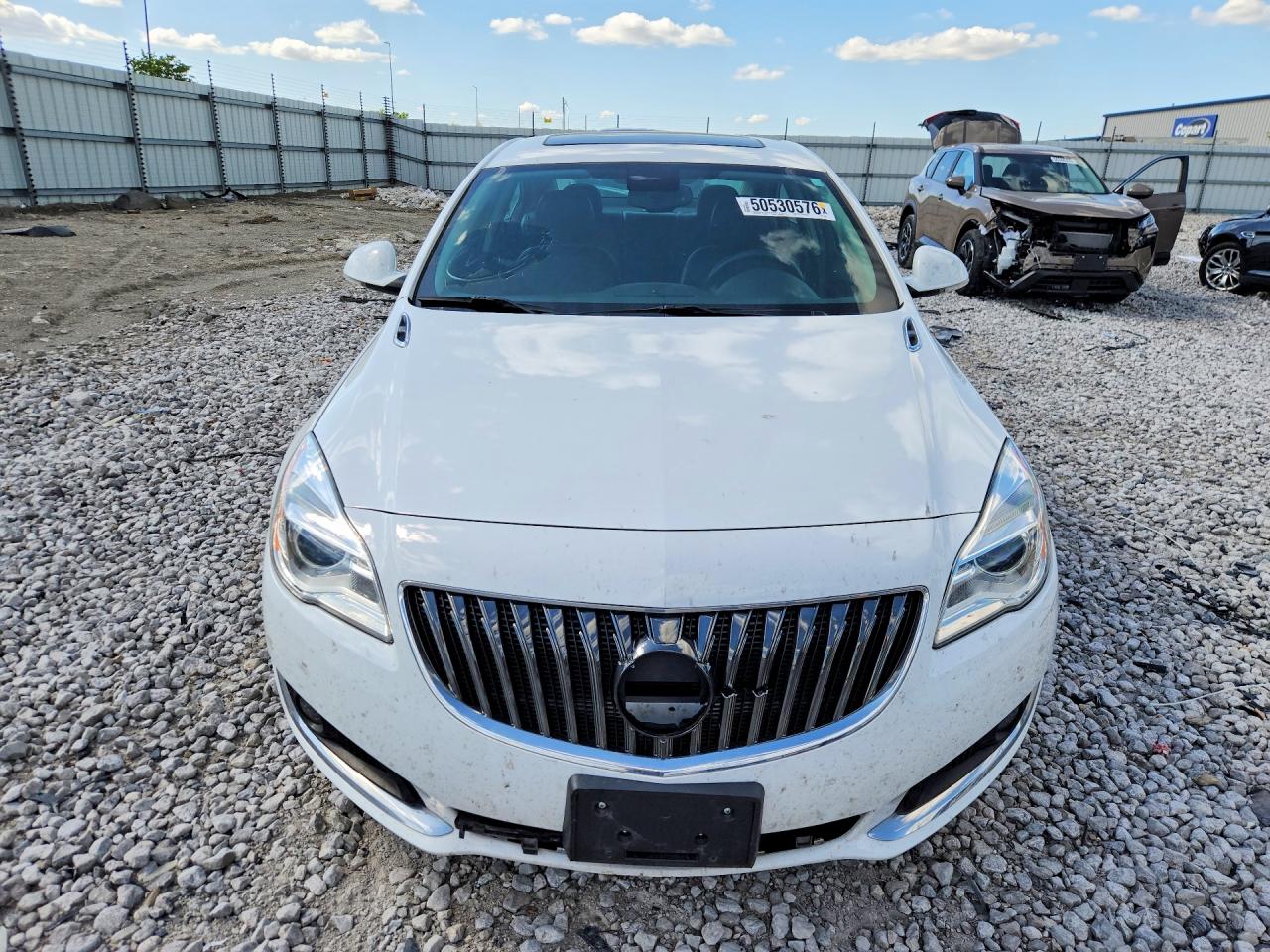 2015 Buick Regal White vin: 2G4GV5EK9F9173484