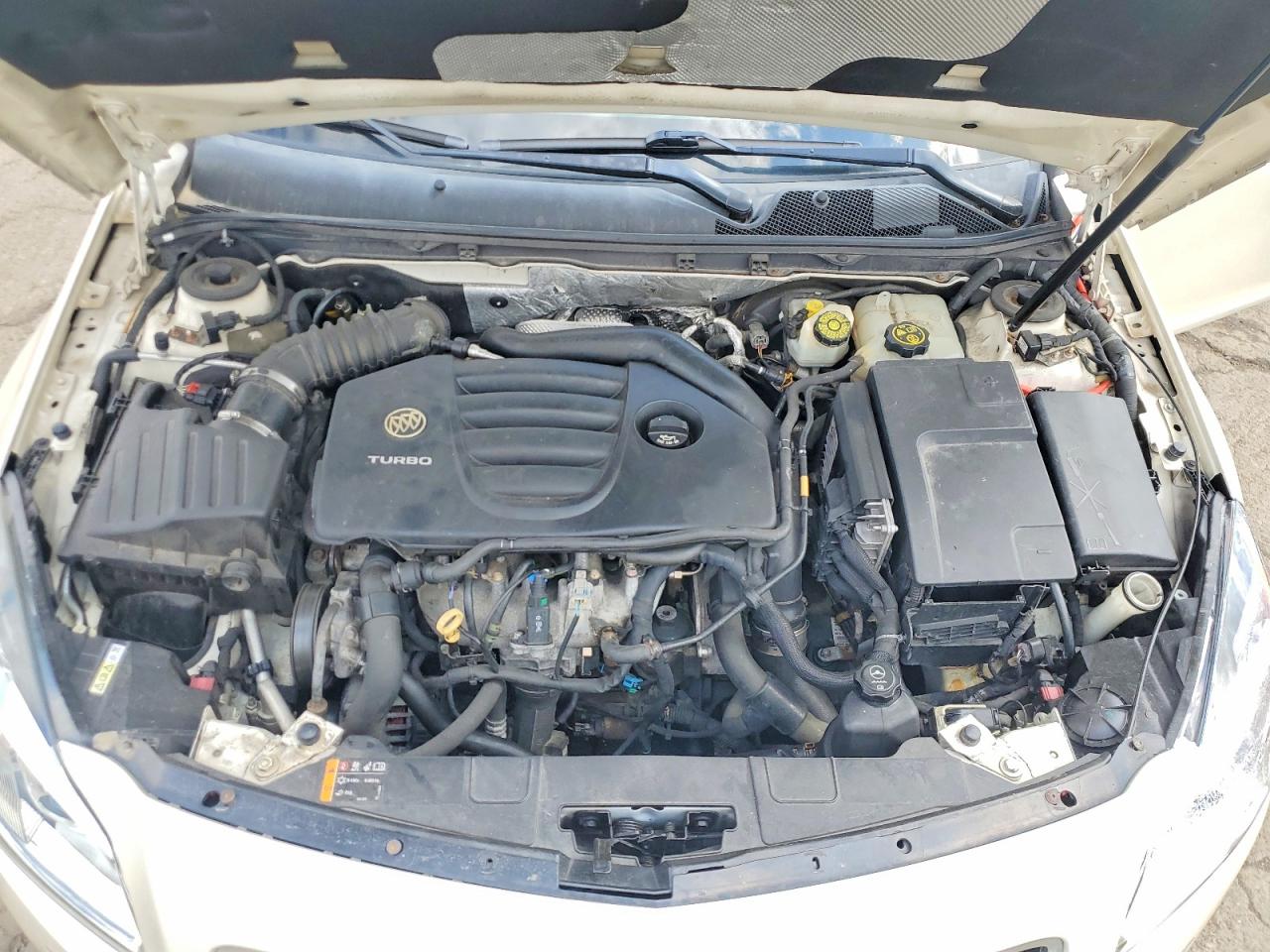 2013 Buick Regal Gs Beige vin: 2G4GV5GV1D9220768