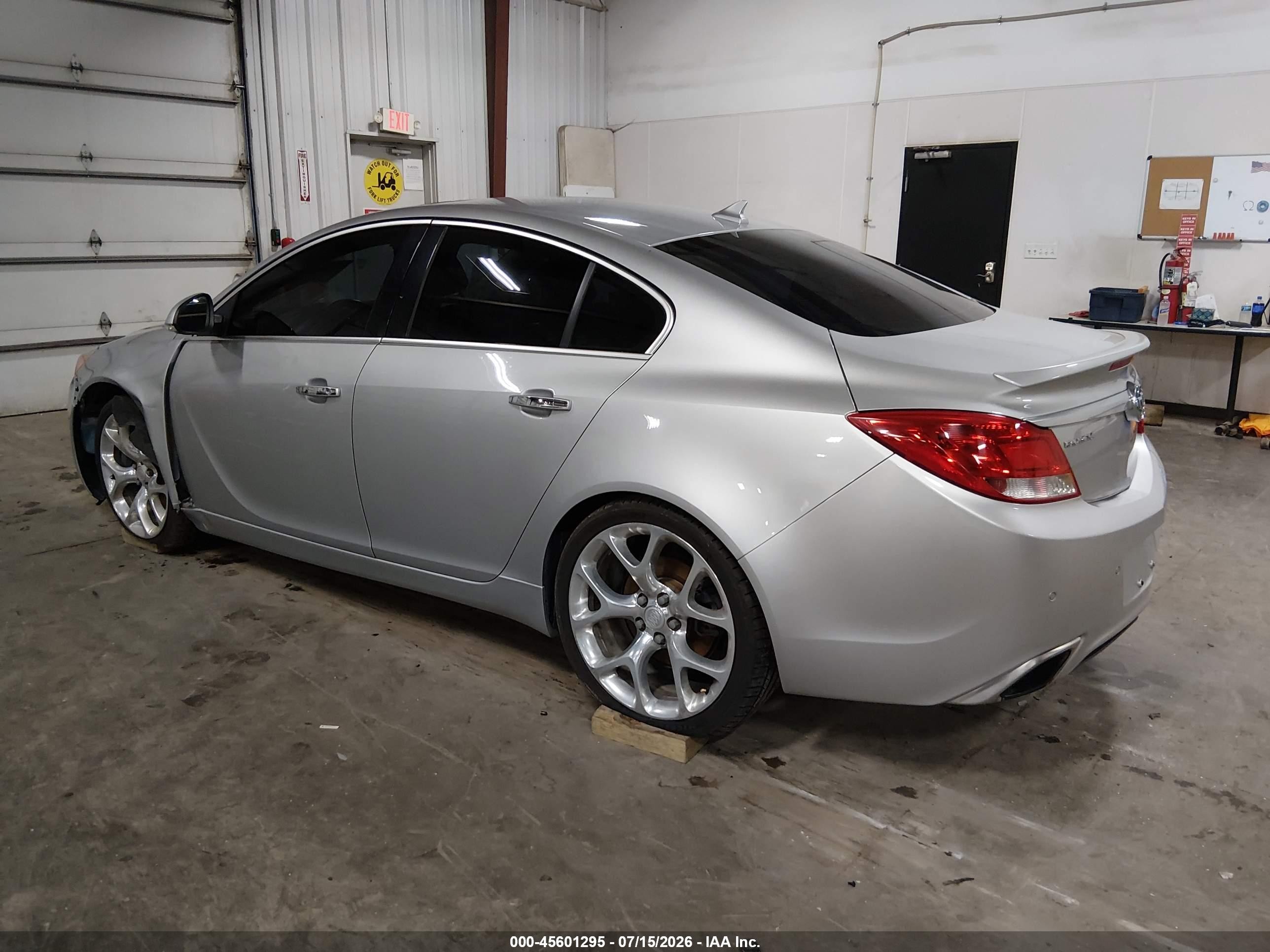 2013 Buick Regal Gs Silver vin: 2G4GV5GV2D9197906