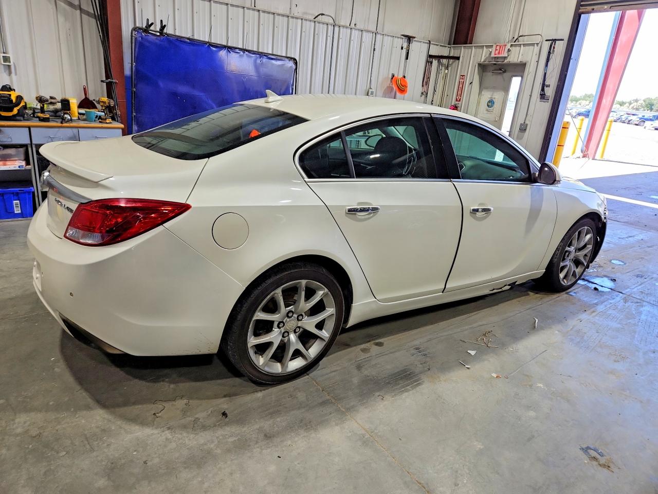 2012 Buick Regal Gs White vin: 2G4GV5GV6C9193534