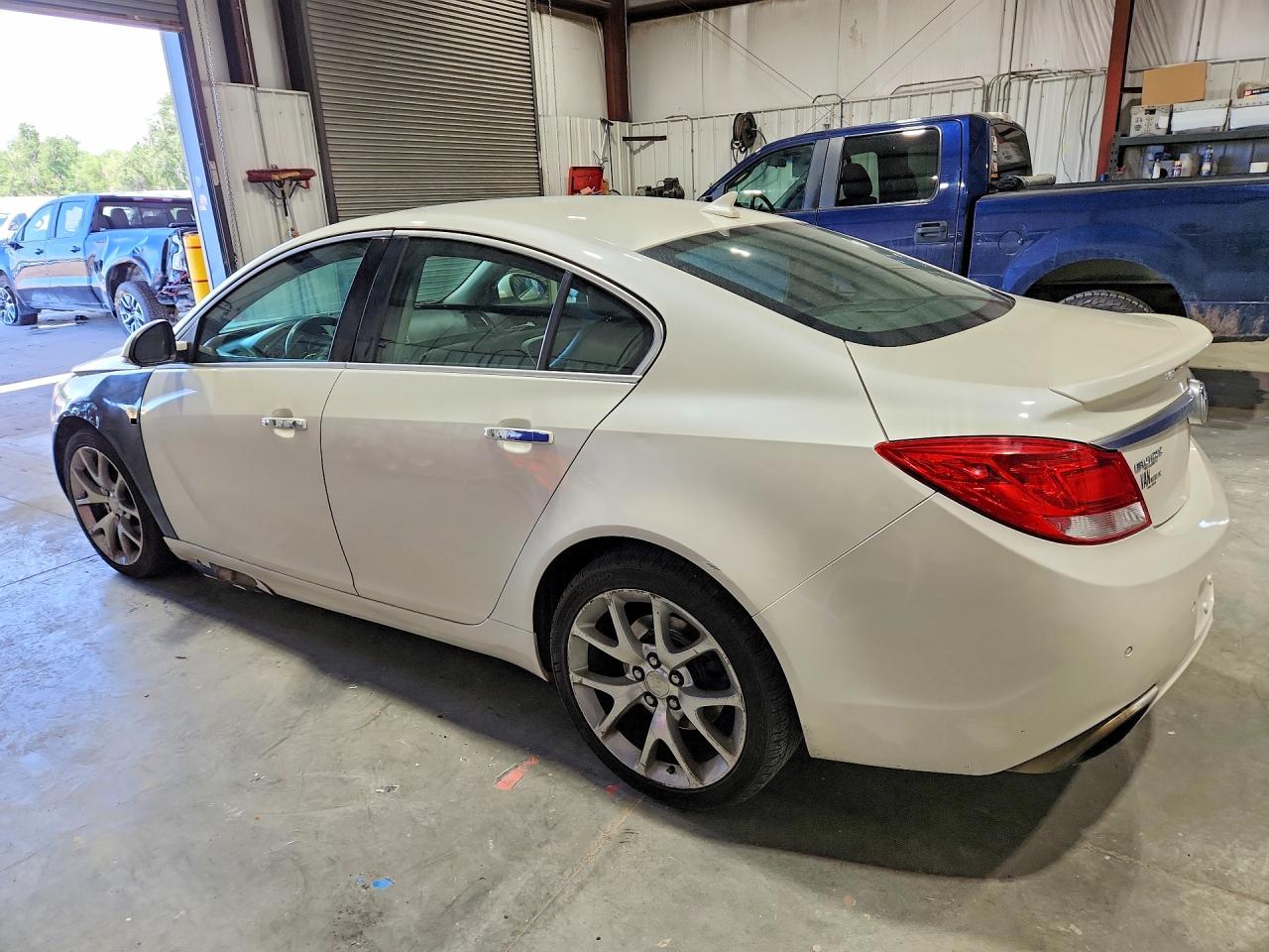 2012 Buick Regal Gs White vin: 2G4GV5GV6C9193534