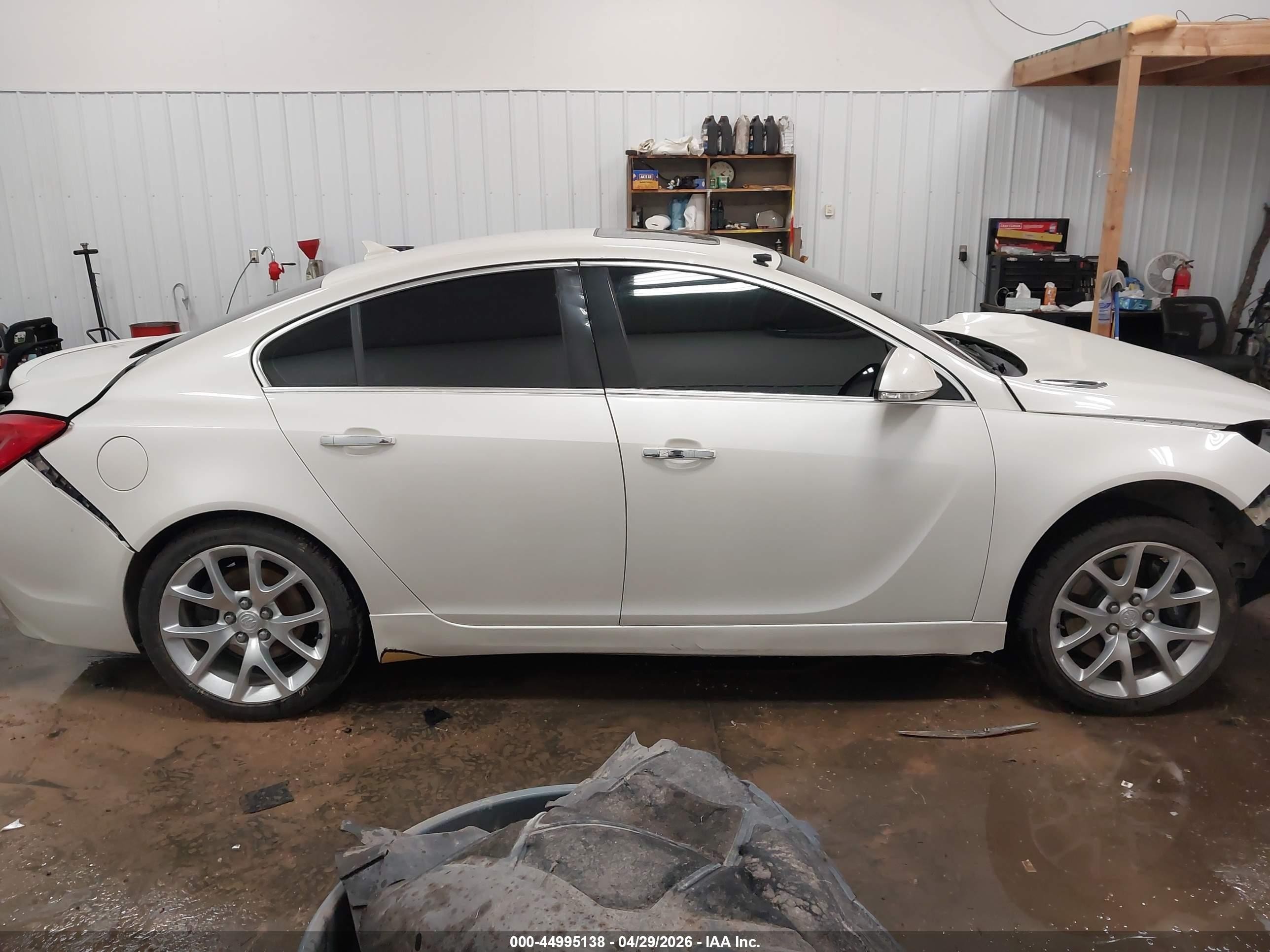 2012 Buick Regal Gs White vin: 2G4GV5GV8C9175875