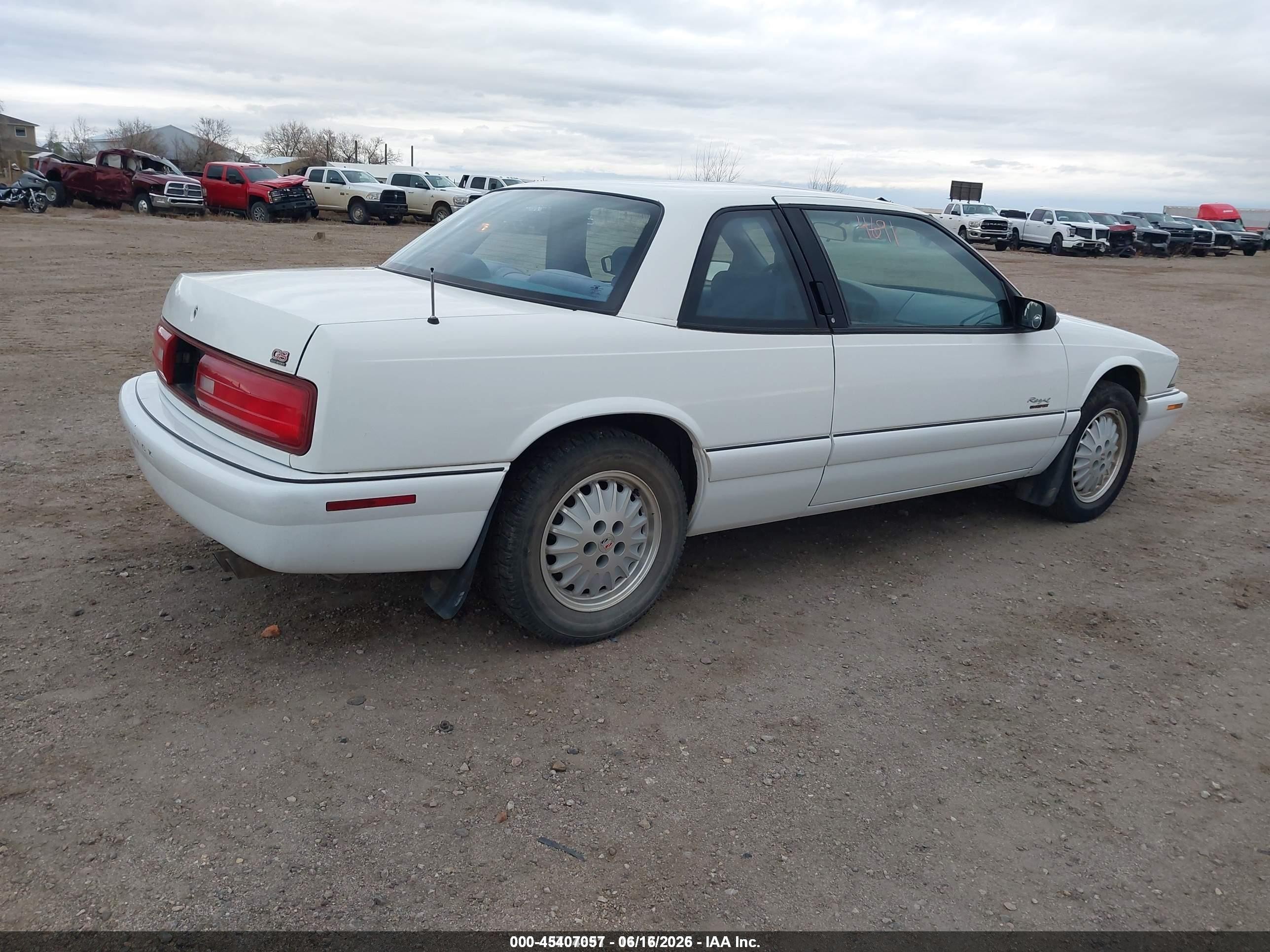 1995 Buick Regal Custom/gran Sport Белый vin: 2G4WB12L3S1501906