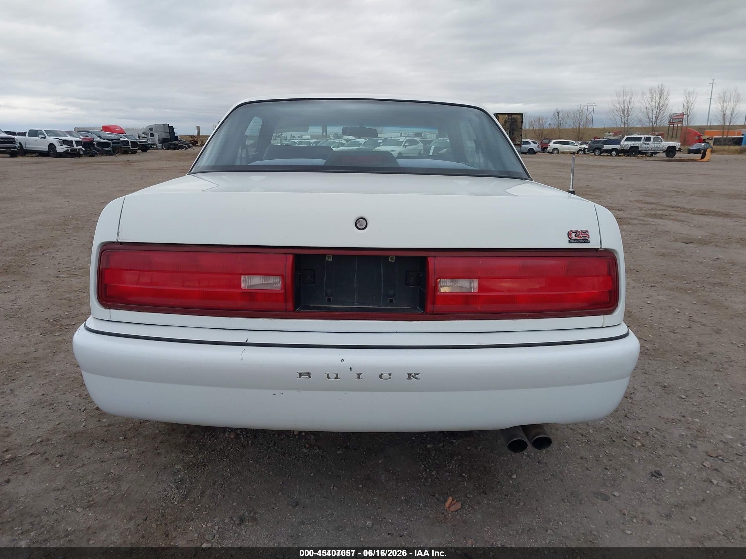 1995 Buick Regal Custom/gran Sport Белый vin: 2G4WB12L3S1501906