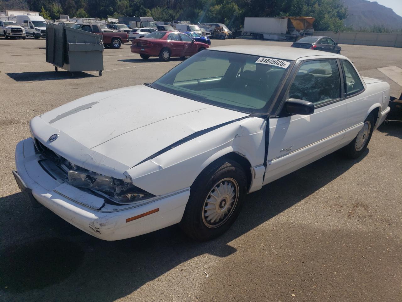 1995 Buick Regal Custom White vin: 2G4WB12L4S1484159