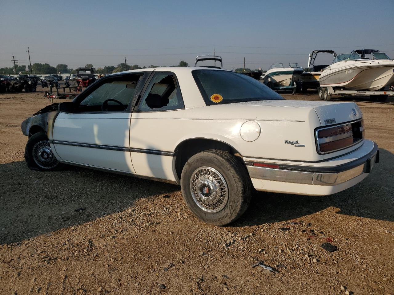 1989 Buick Regal Custom White vin: 2G4WB14T2K1481242