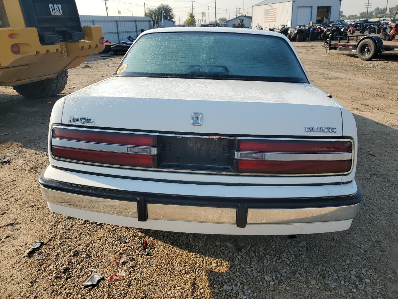 1989 Buick Regal Custom White vin: 2G4WB14T2K1481242