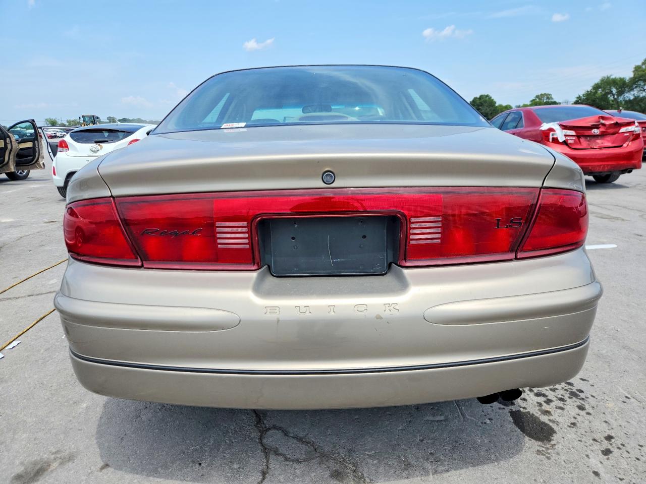 2003 Buick Regal Ls Tan vin: 2G4WB52K031149366