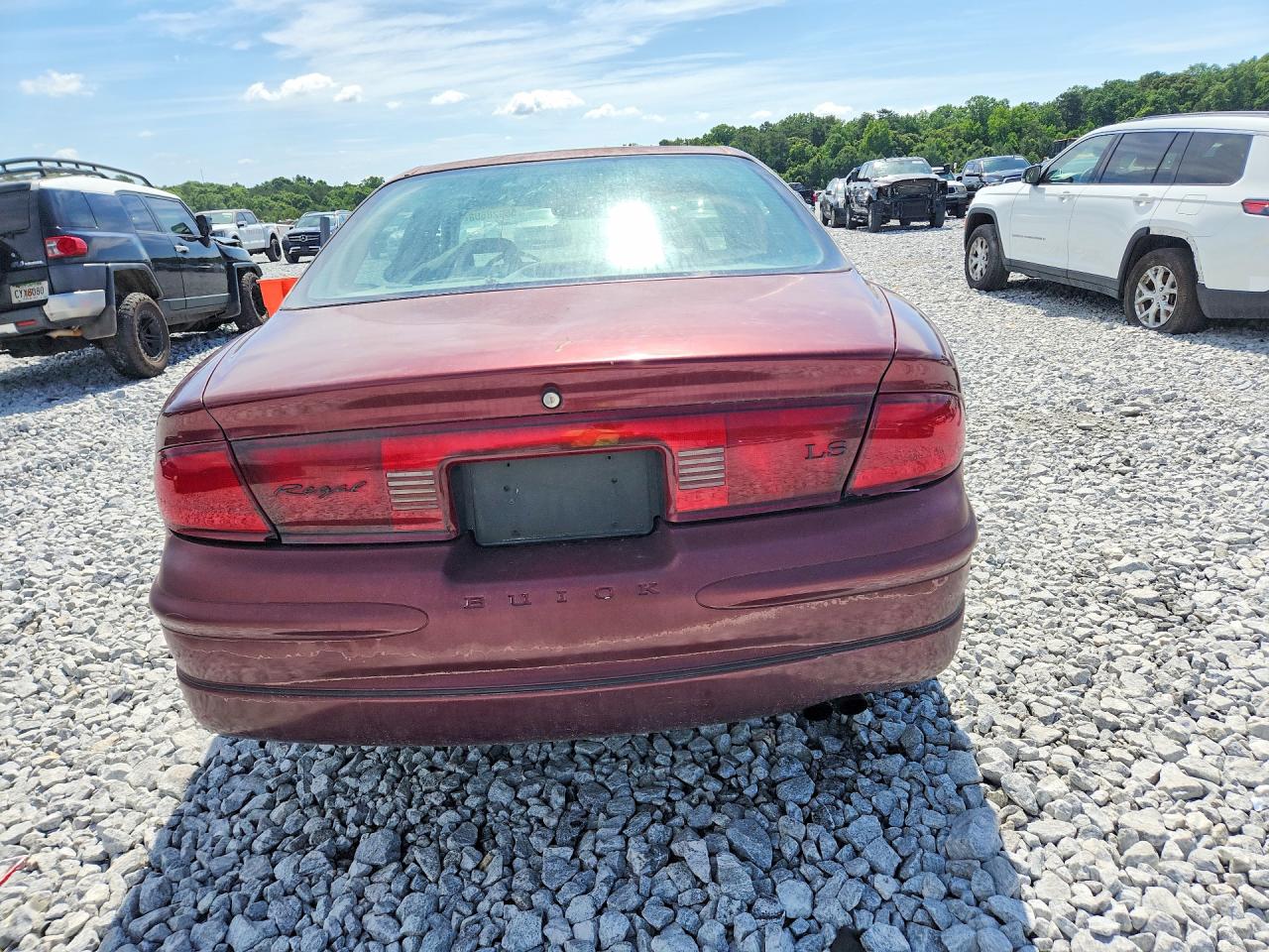 2002 Buick Regal Ls Бордовый vin: 2G4WB52K121141792