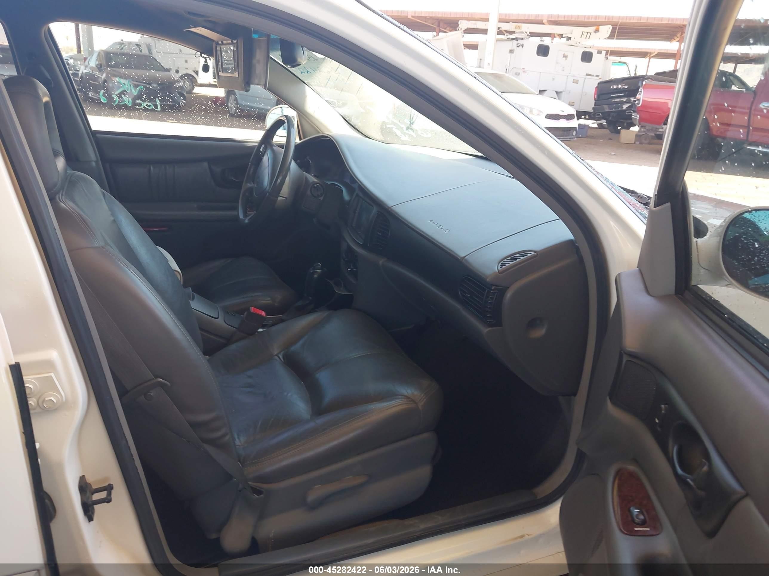 2003 Buick Regal Ls White vin: 2G4WB52K131160182