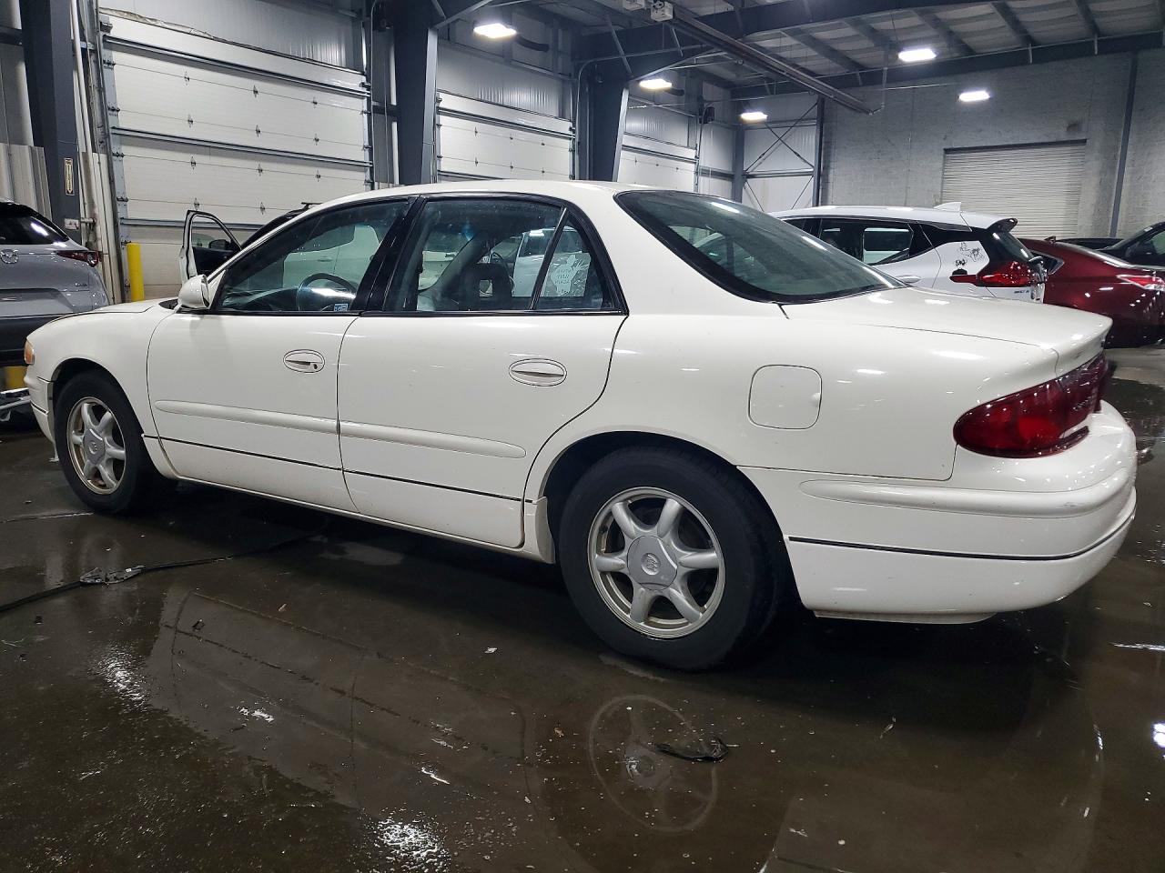 2004 Buick Regal Ls Белый vin: 2G4WB52K141159017