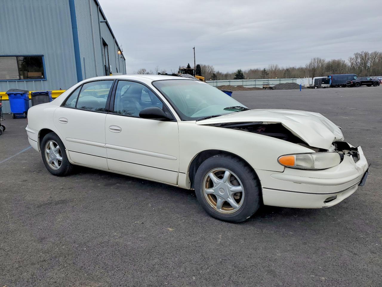 2004 Buick Regal Ls Белый vin: 2G4WB52K141219426