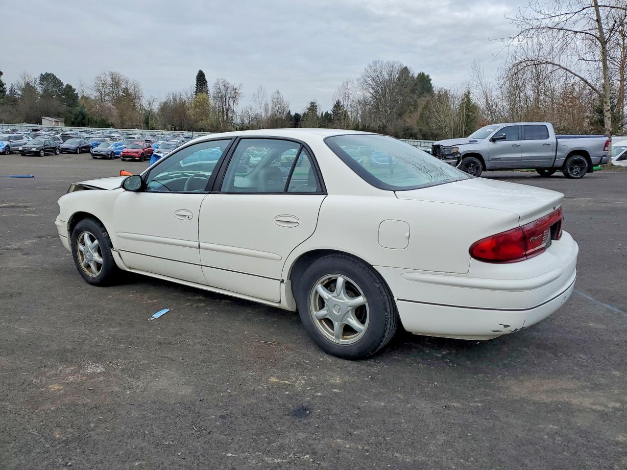 2004 Buick Regal Ls Белый vin: 2G4WB52K141219426