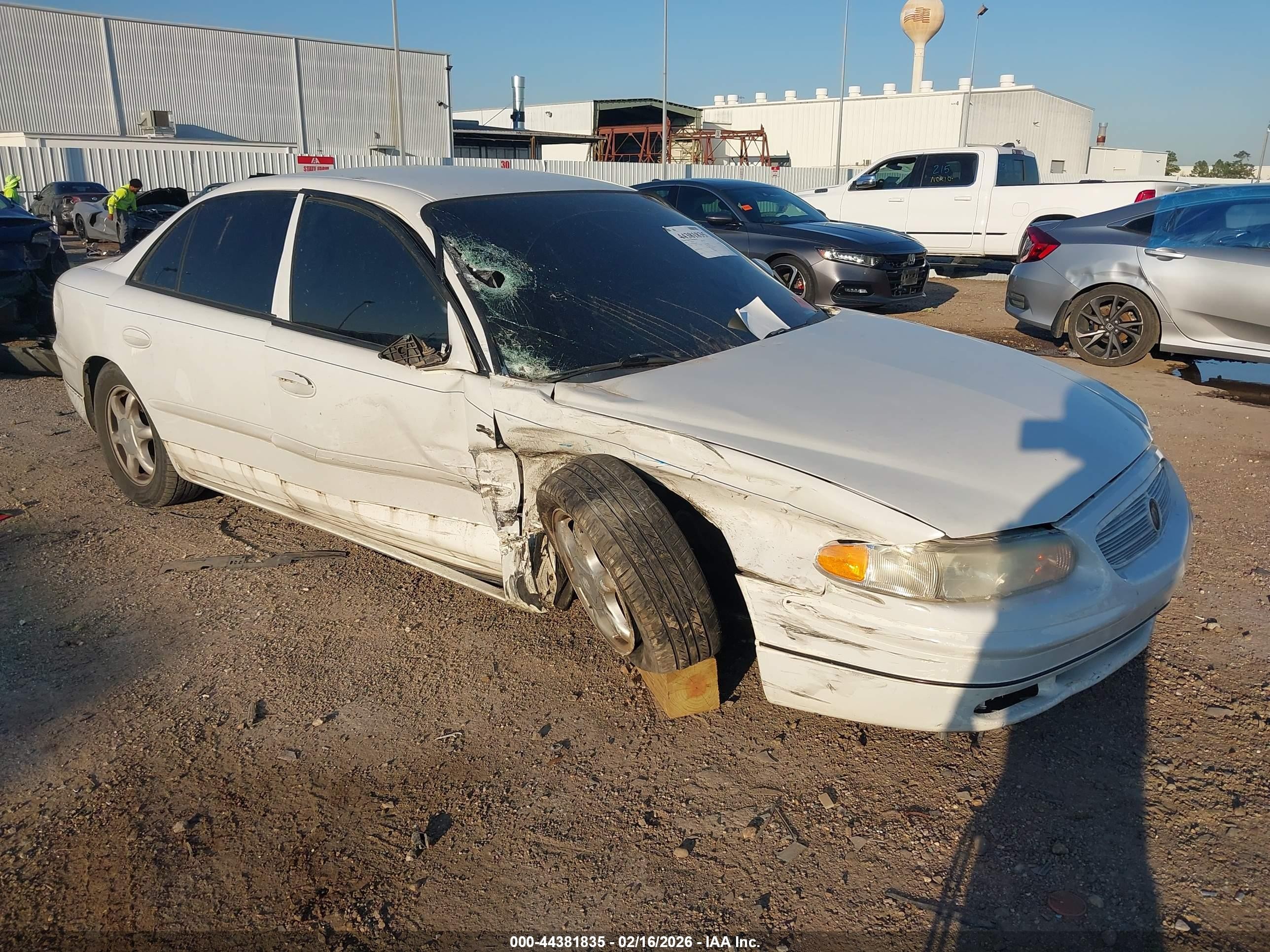 2004 Buick Regal Ls White vin: 2G4WB52K141325097