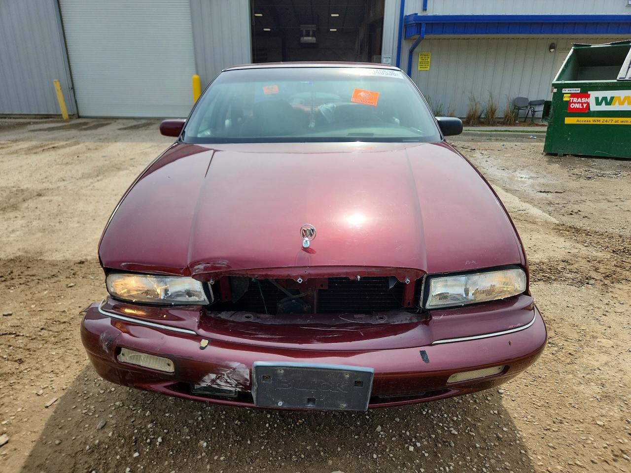 1996 Buick Regal Custom Burgundy vin: 2G4WB52K1T1411797