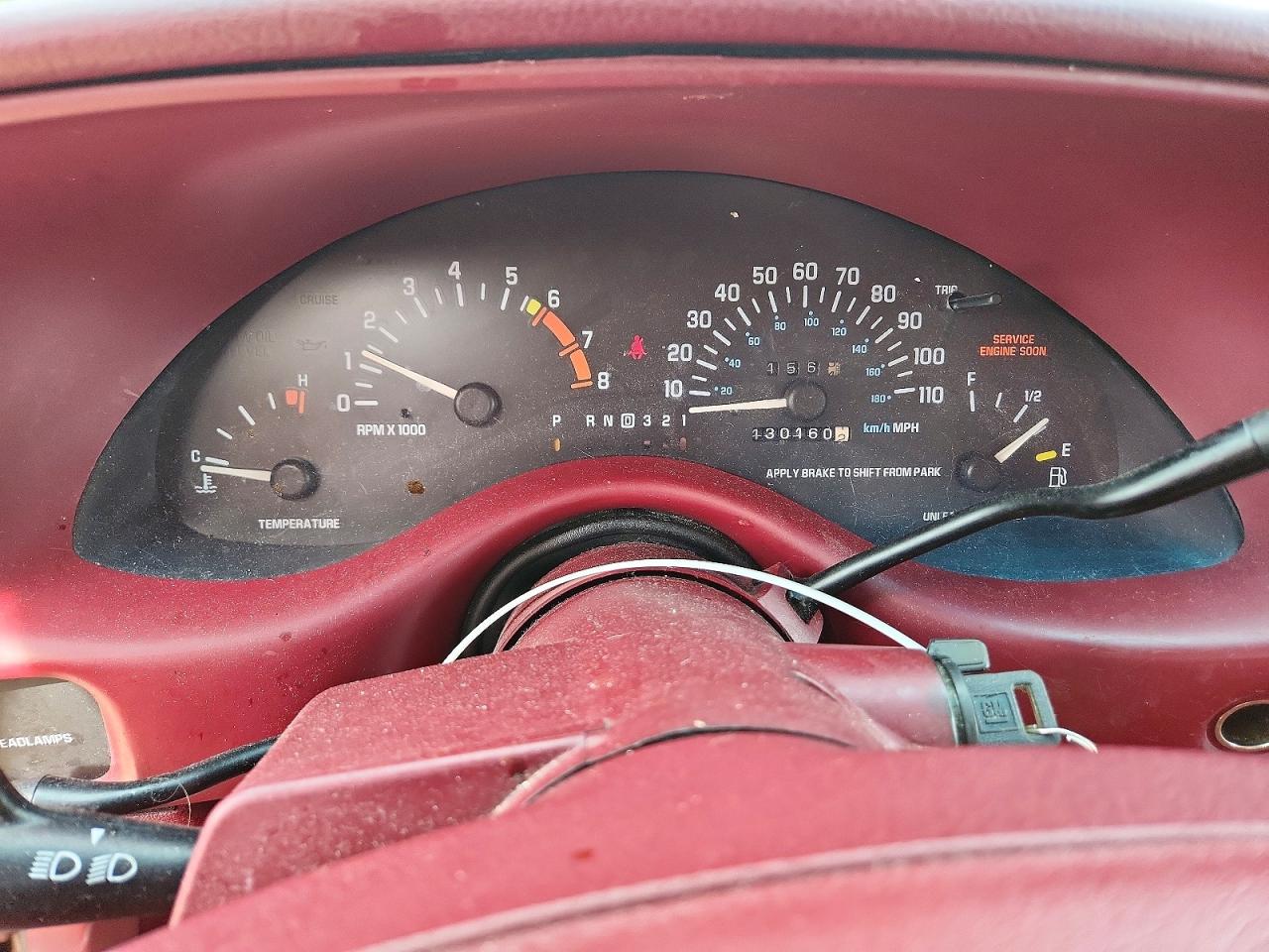1996 Buick Regal Custom Burgundy vin: 2G4WB52K1T1411797
